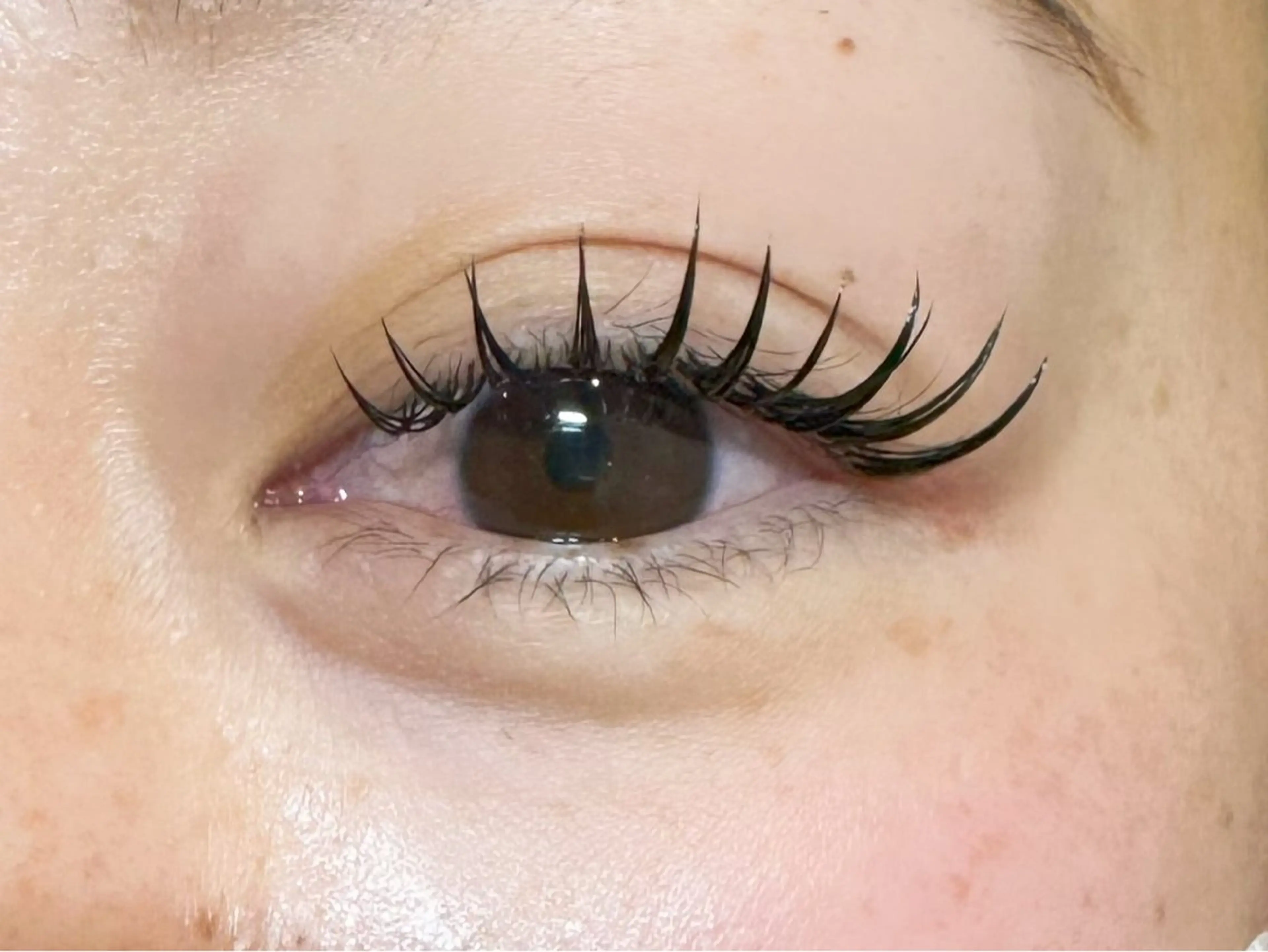 マツエク・マツパ まつげ&美眉専門店　ALPINA 阪神西宮所属・つじもとなみ ALPINA阪神西宮のマツエク・マツパデザイン