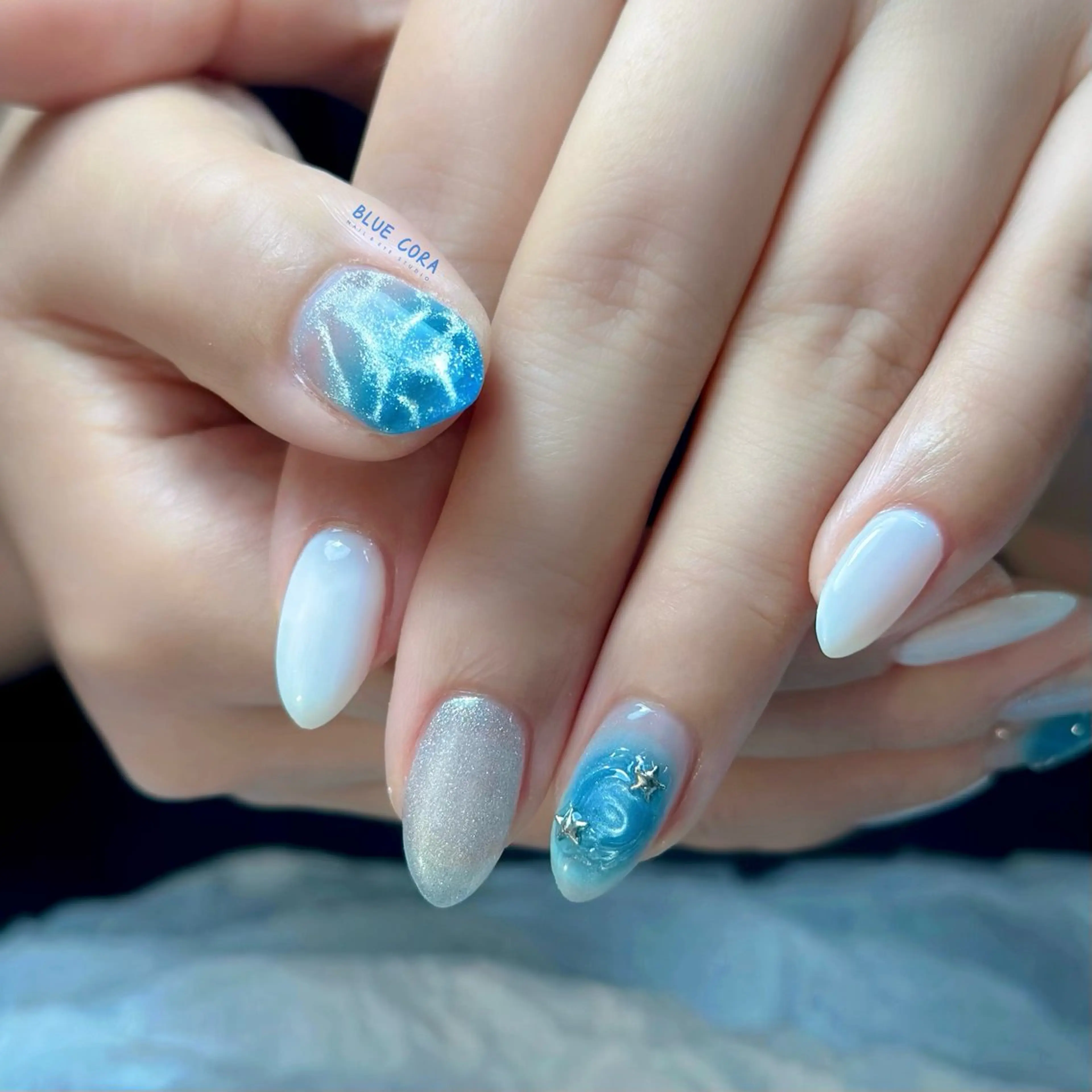 ネイル ハンドネイル ハンドケア BLUE CORA所属・BLUE CORAのネイルデザイン