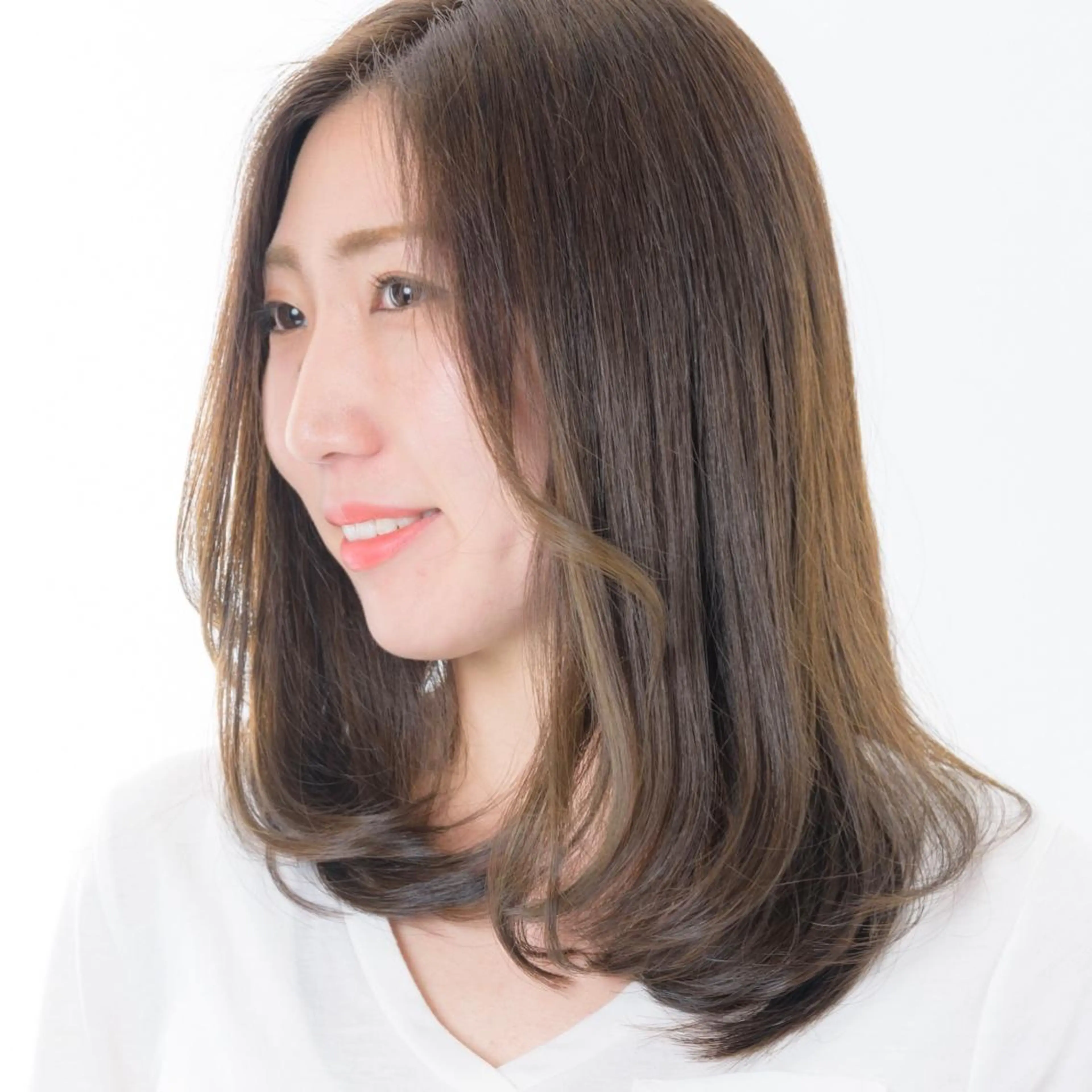 セミロング カラー アッシュ アッシュブラウン ブラウンカラー ヘアカラー ショート×カラー 🦊堀米早紀【荻窪】のマツエク・マツパデザイン