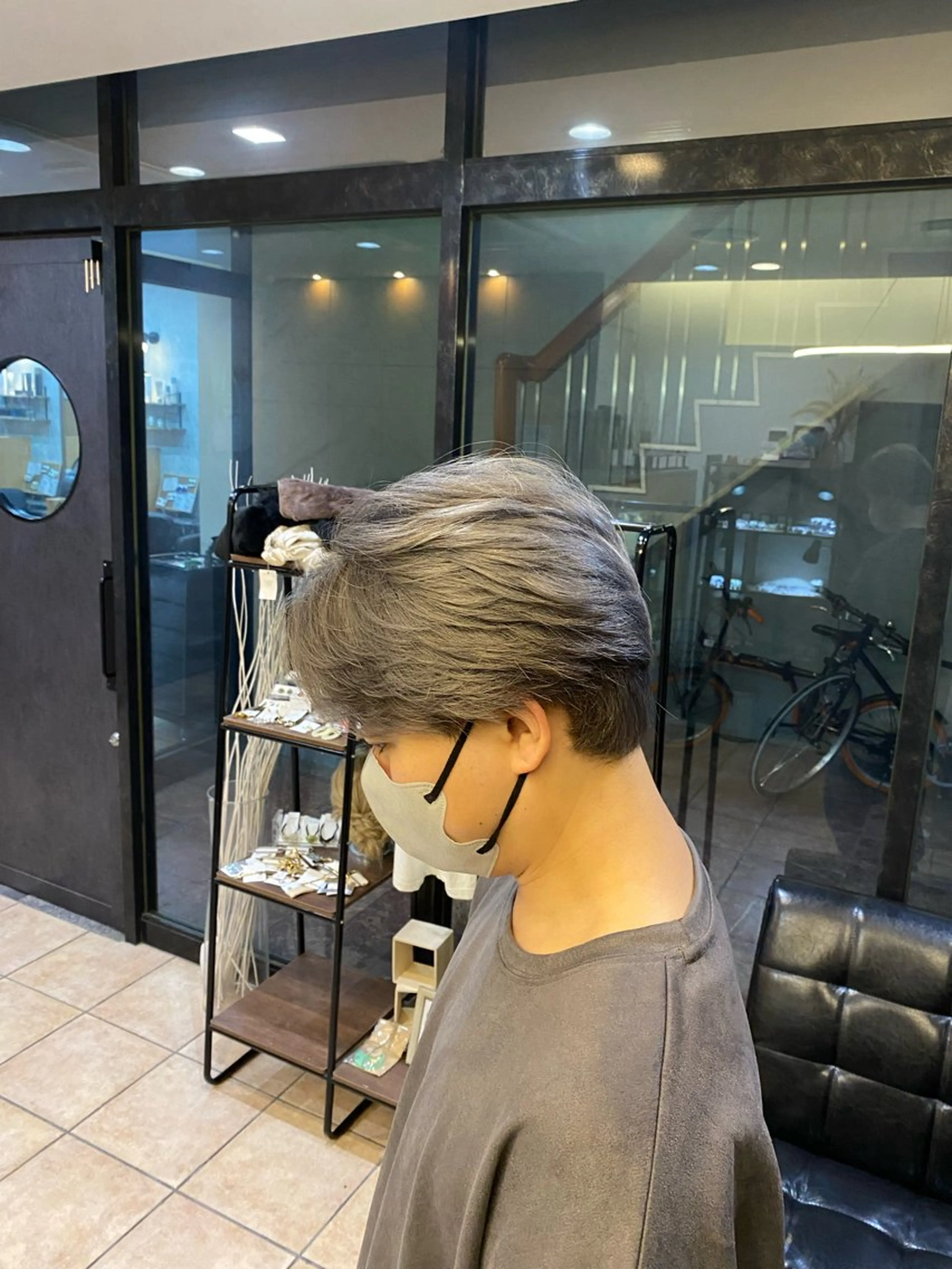 ショート カラー ヘアカラー 西田辺/ タカスナオヤのヘアスタイル