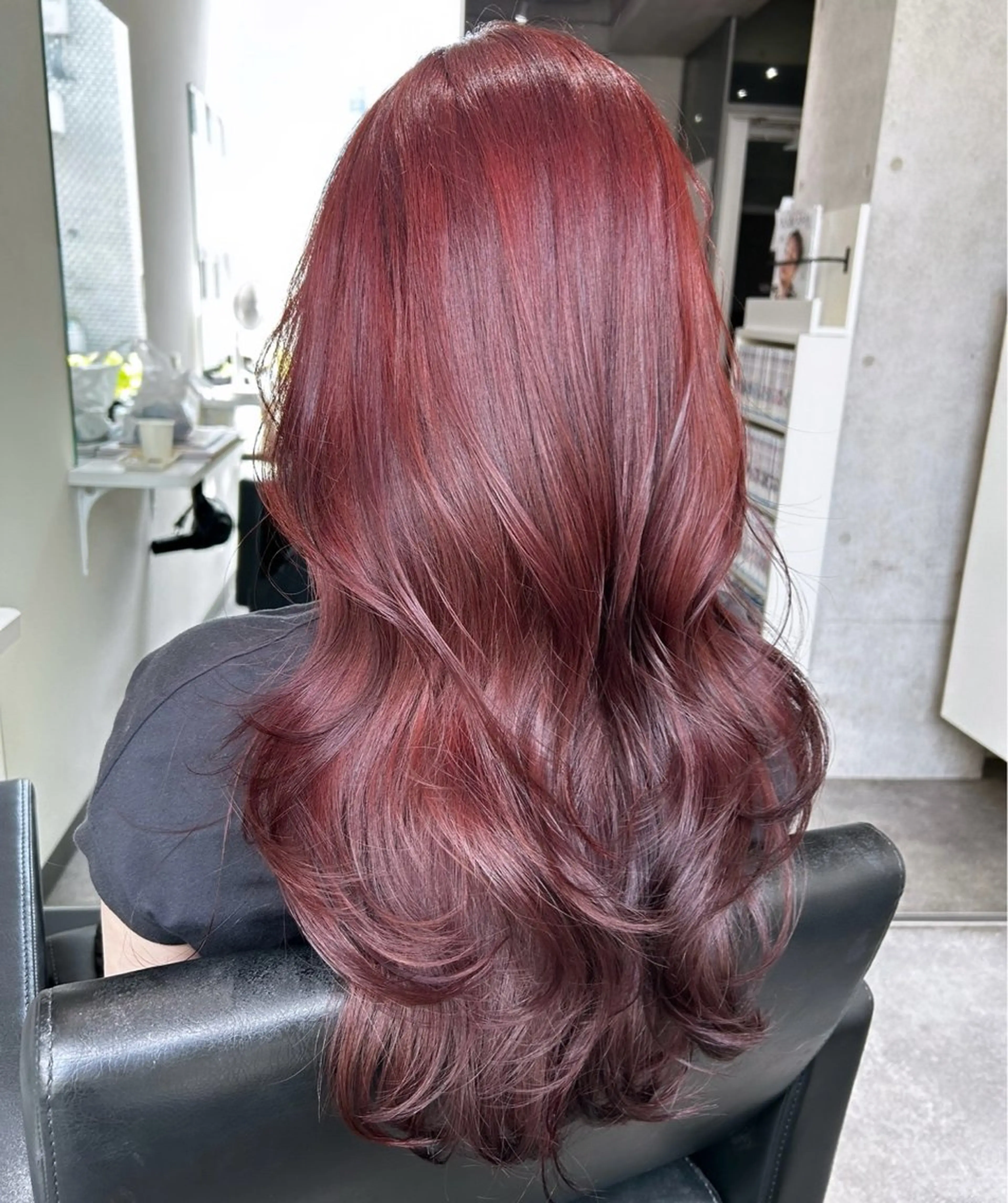 ロング カラー カシス レッドカラー 韓国風ヘア レイヤーカット risako🇰🇷 韓国ヘア/レイヤーのヘアスタイル