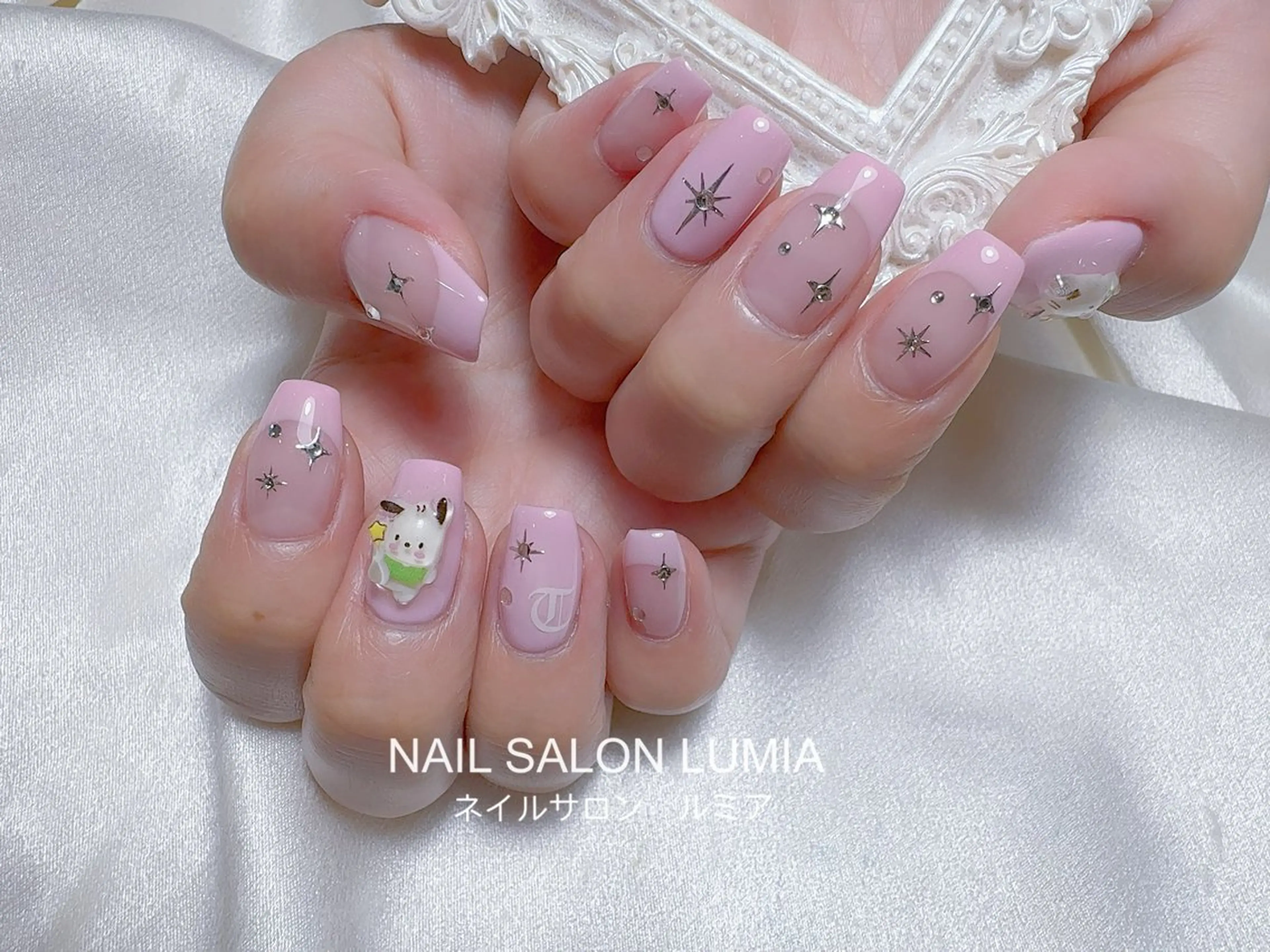 ネイル ハンドネイル ネイルサロン ルミア Lumia 店長のネイルデザイン