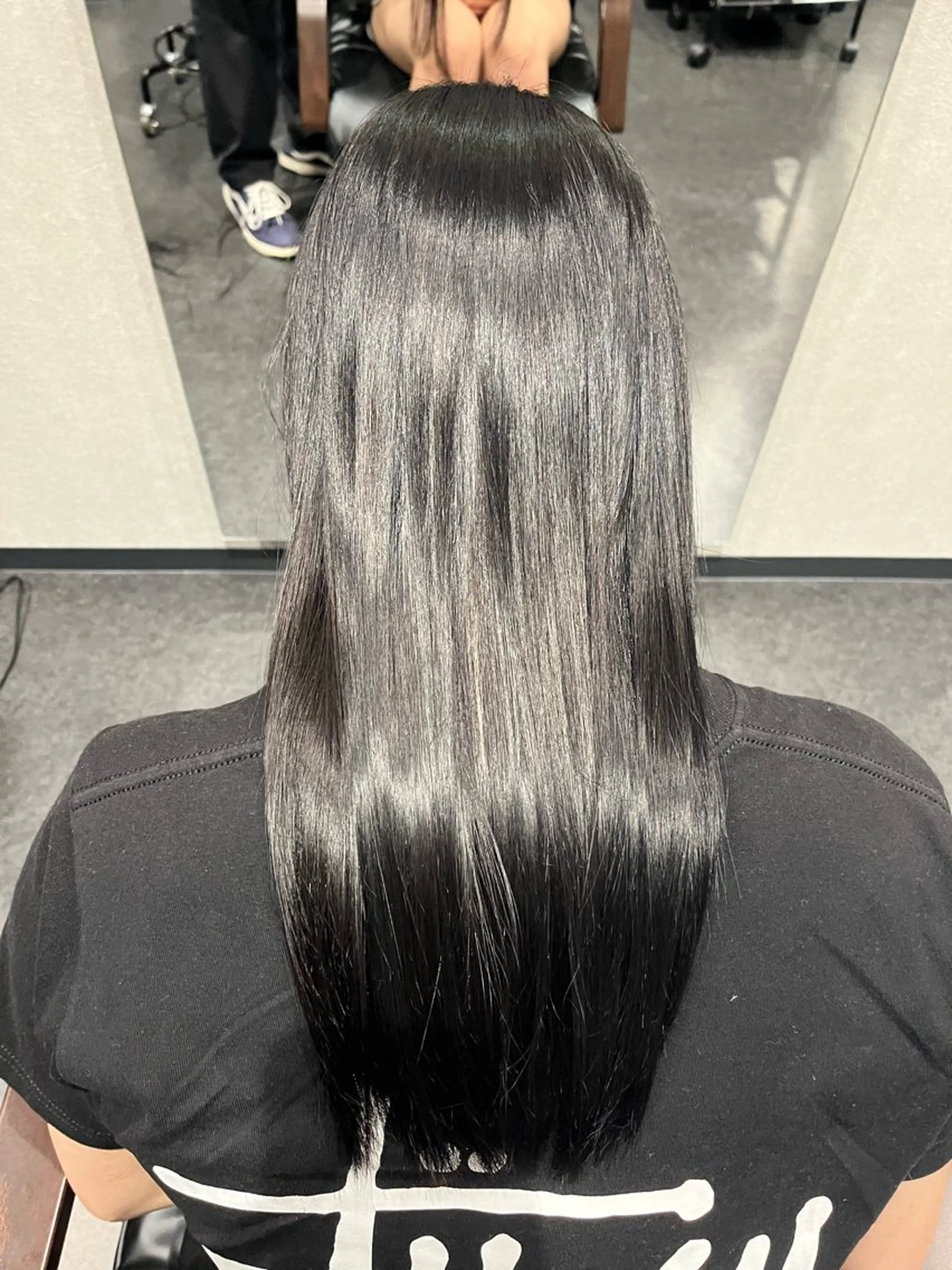 セミロング 髪質改善 縮毛矯正 トリートメント ヘアカラー トリートメント 髪質改善⚡️カラー 🍀武久 誠🍀のヘアスタイル