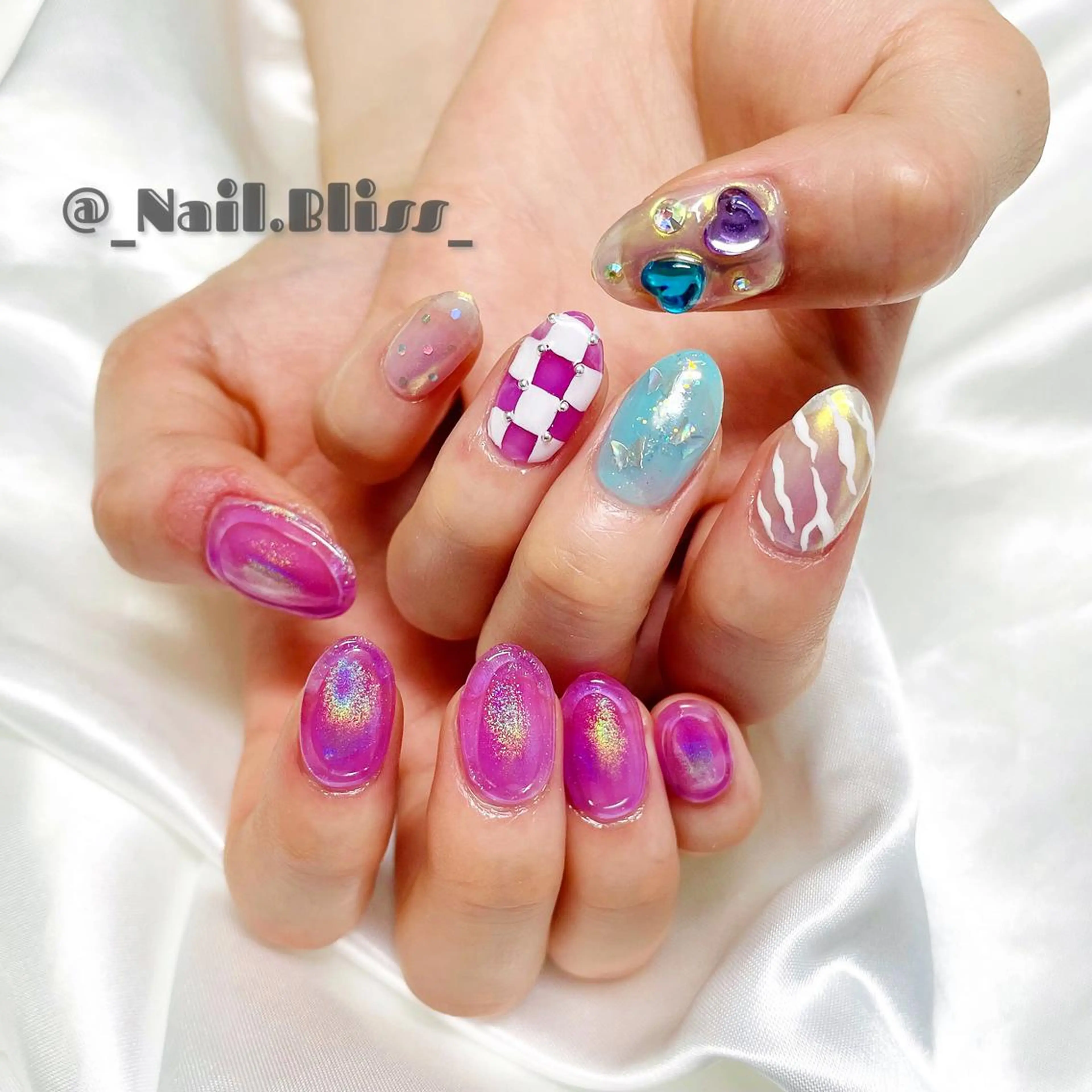 ネイル ハンドネイル NAIL BLISSのネイルデザイン