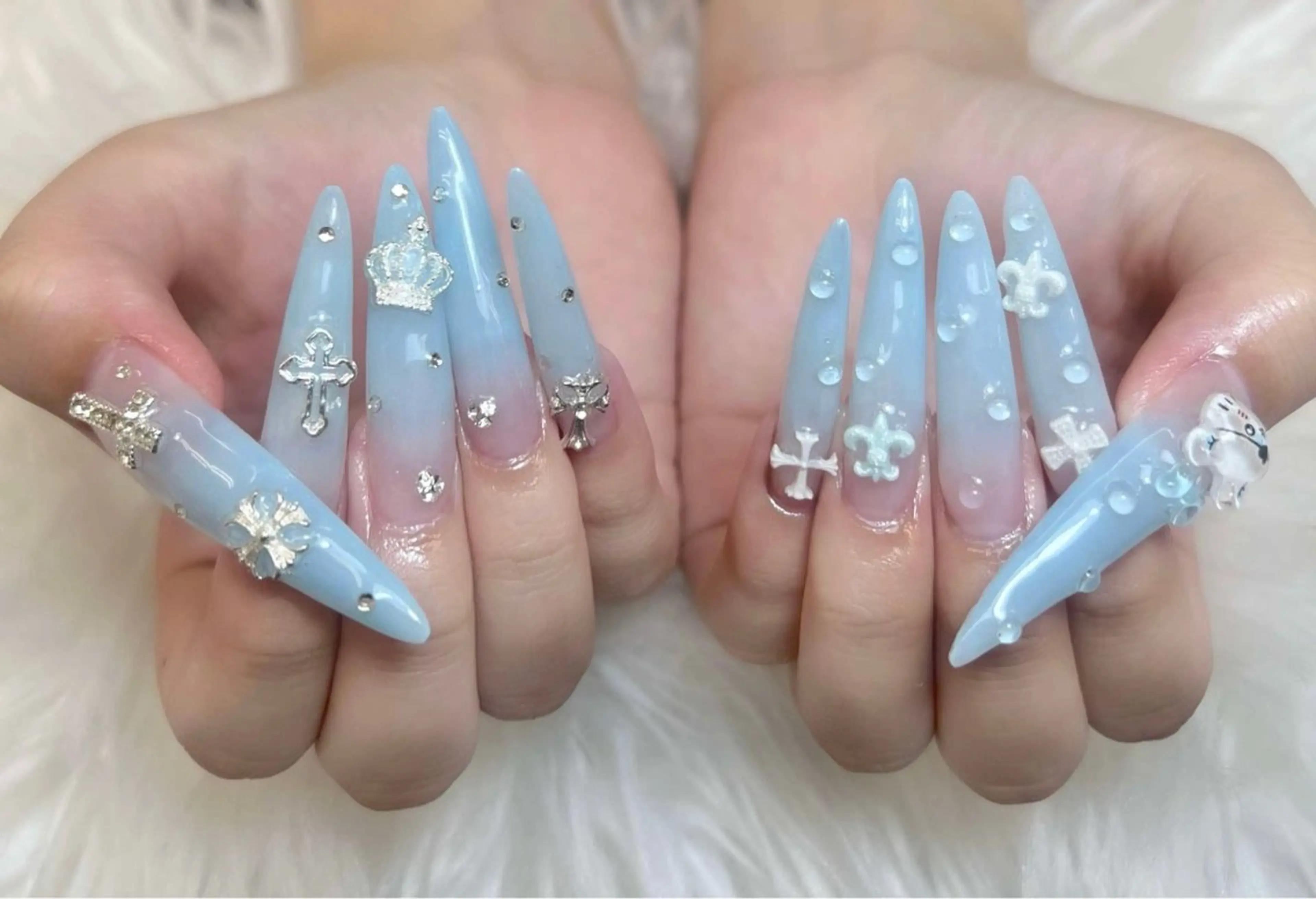 ネイル チークネイル 長さ出し フットネイル マグネットネイル 持ち込み ハンドネイル ANH NAIL ゴテゴテ専門店💎のネイルデザイン