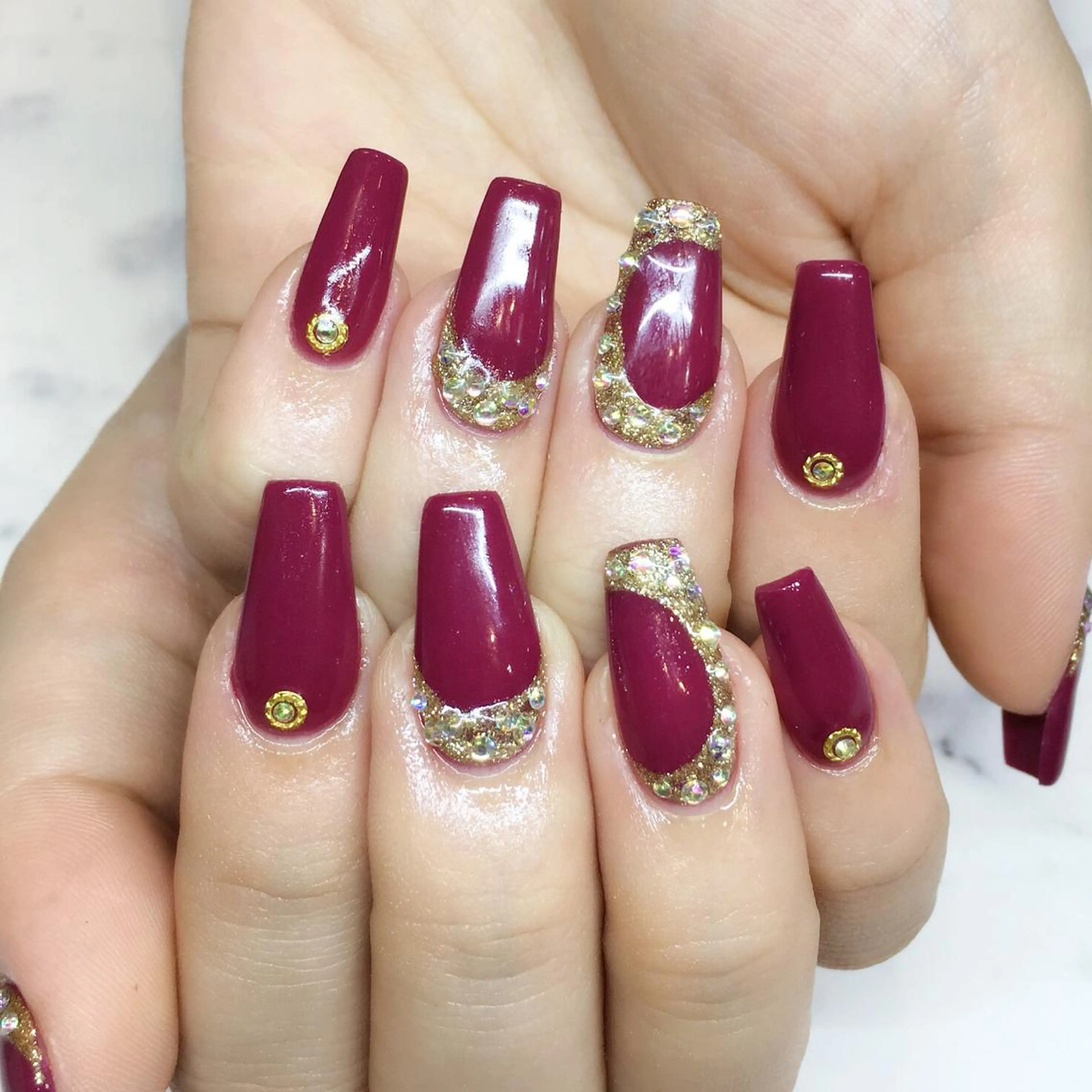 ネイル ボルドー ラメ(グリッター) 持ち込み スカルプネイル シンプルネイル ハンドネイル nail salon Soeurのネイルデザイン