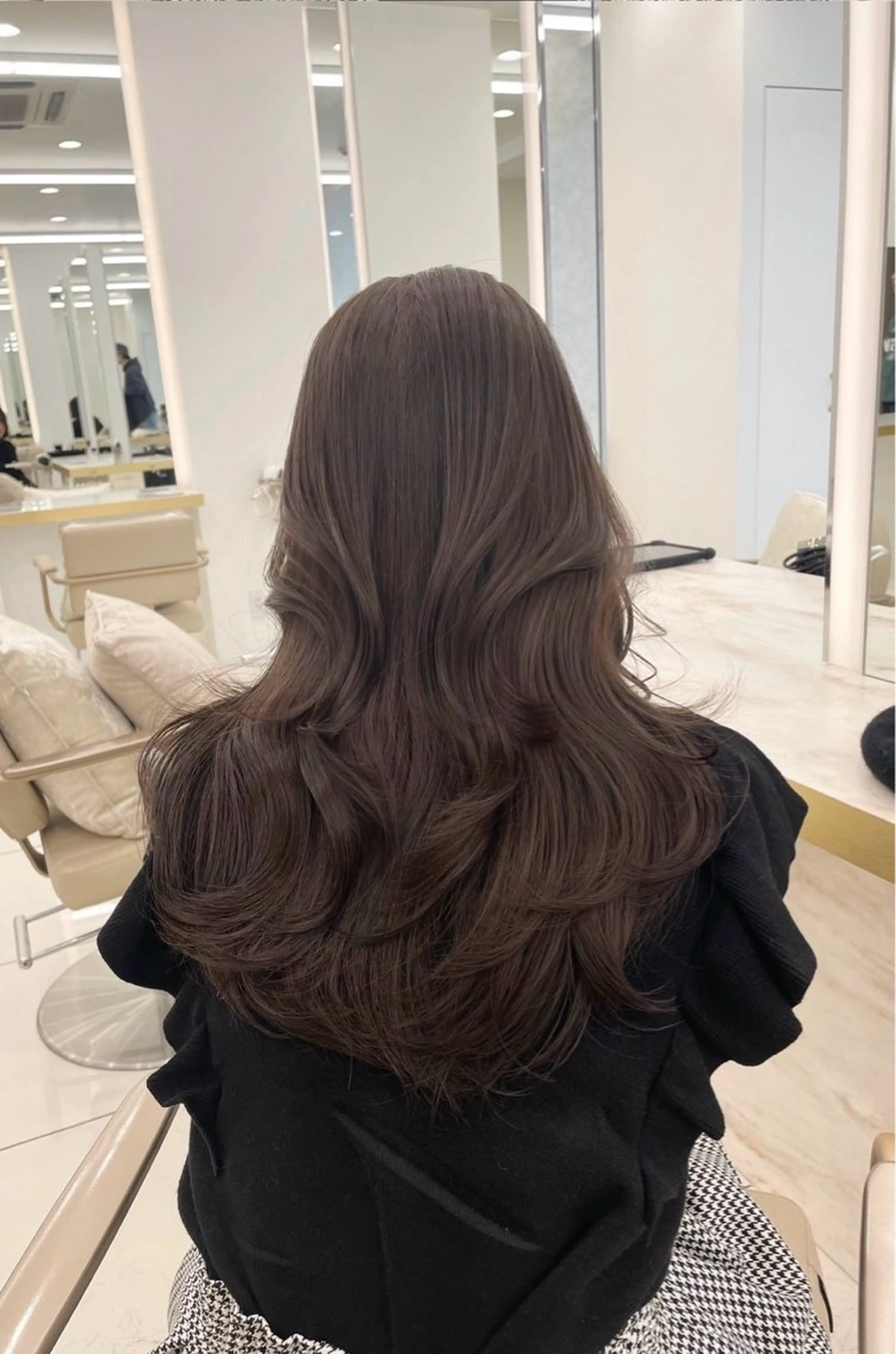 ロング カラー 名古屋/レイヤー 島原　由璃のヘアスタイル
