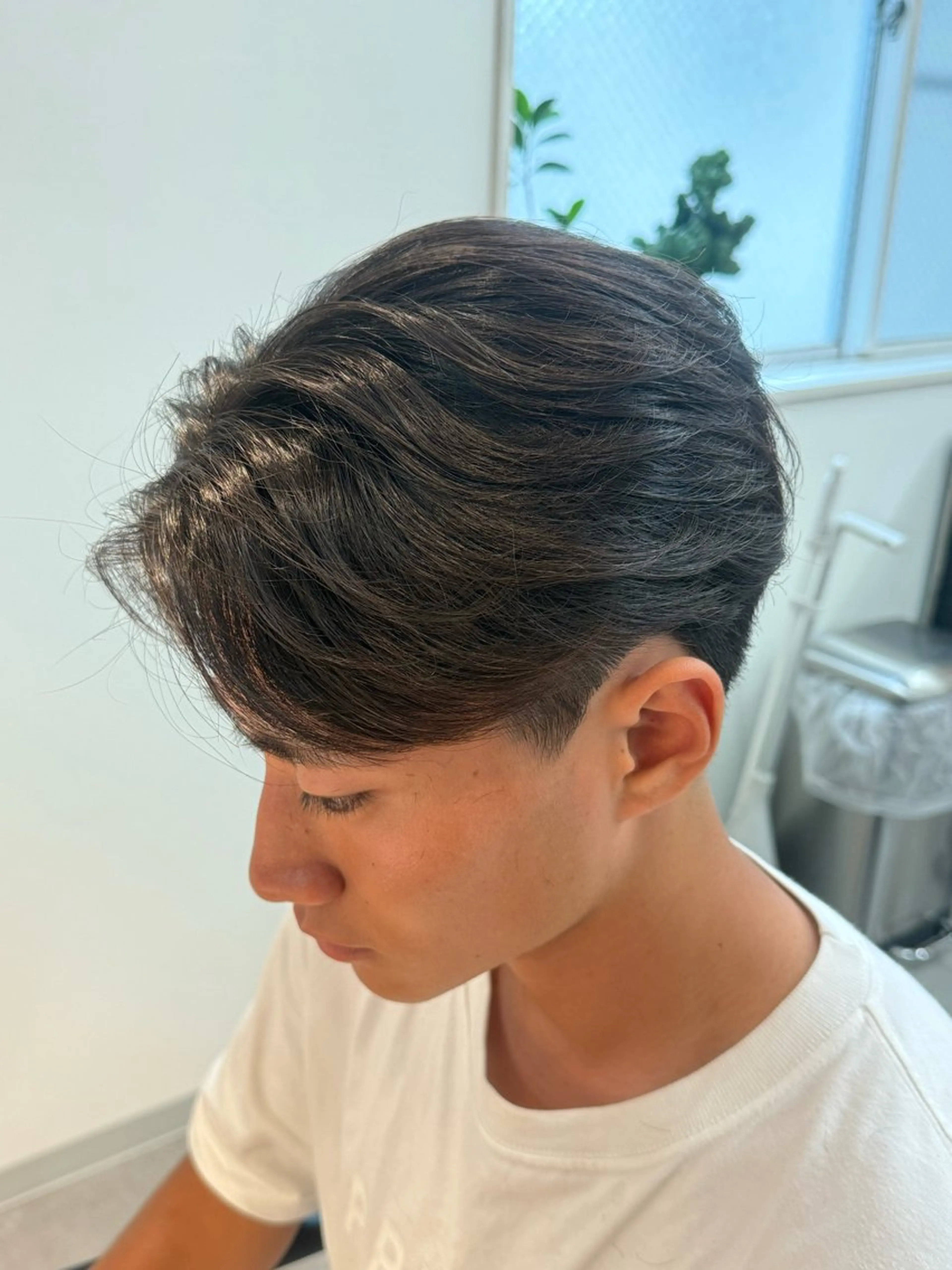 パーマ メンズ フェザーパーマ メンズ韓国風 メンズパーマ 刈り上げ 縮毛矯正 カット トリートメント 垢抜けへの近道✂️ メンズ縮毛矯正/齊藤のヘアスタイル