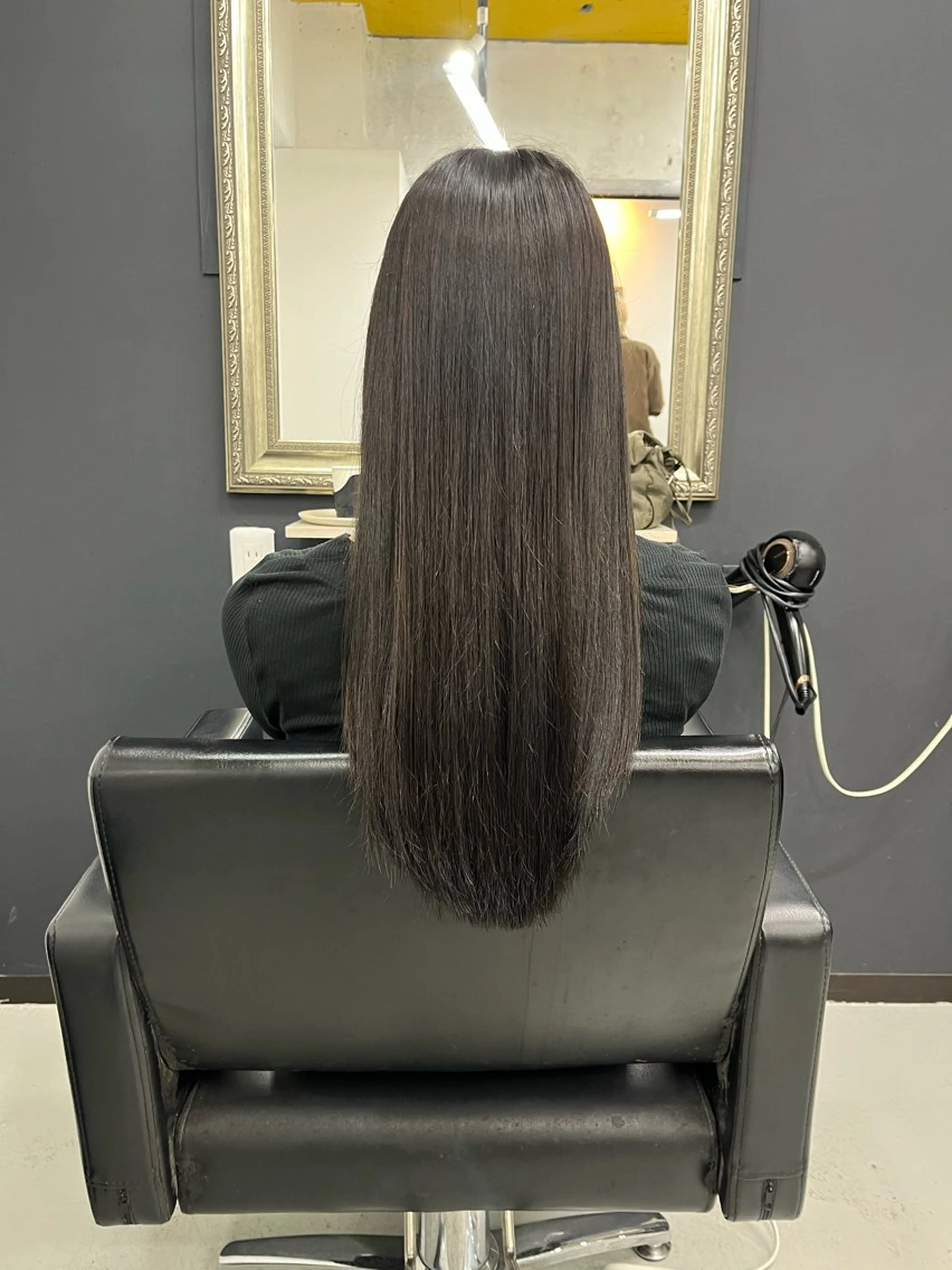 カラー 髪質改善 縮毛矯正 ヘアカラー ayame リクのヘアスタイル