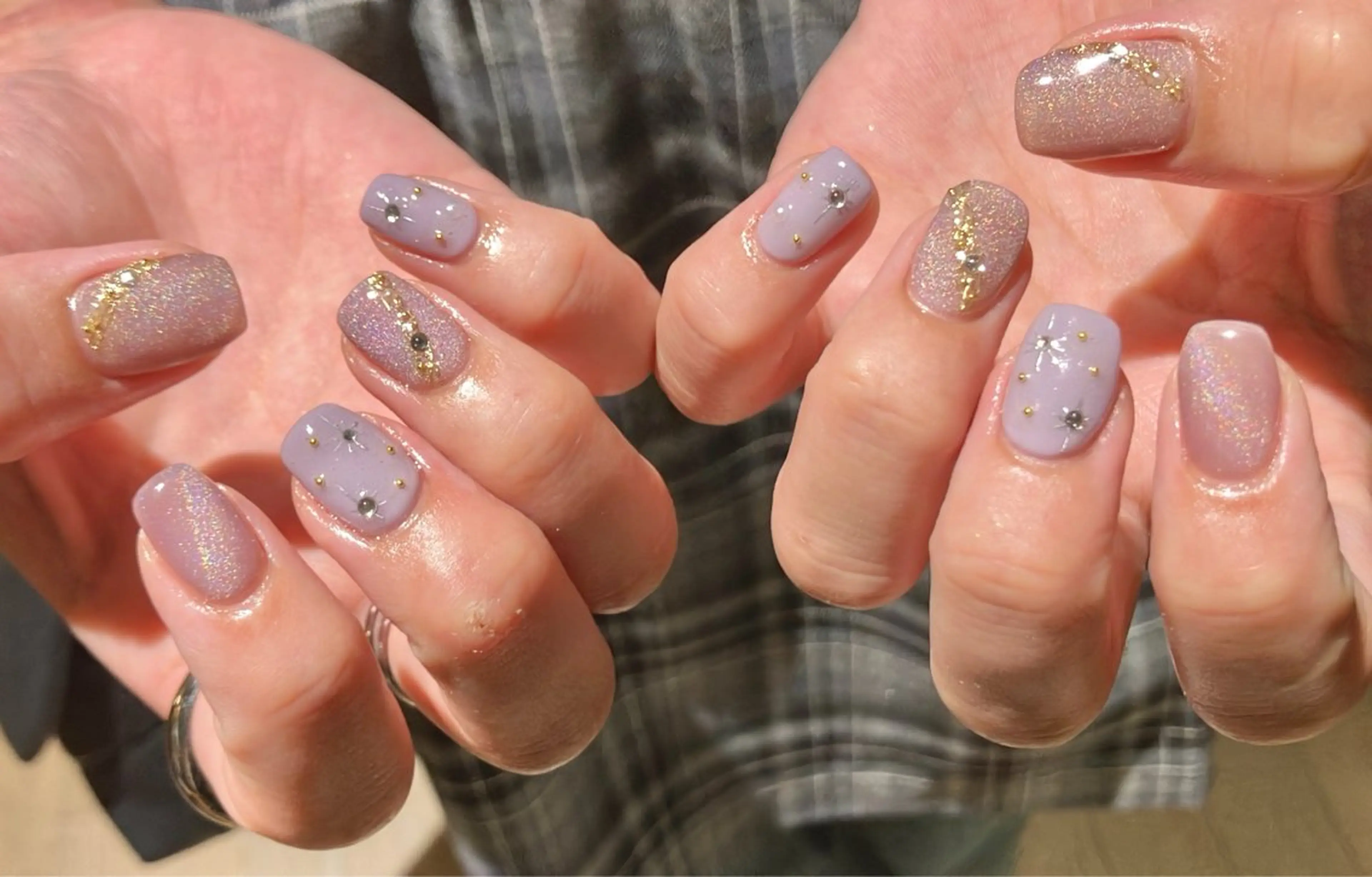 ネイル ハンドネイル たまプラーザ ANZUのネイルデザイン