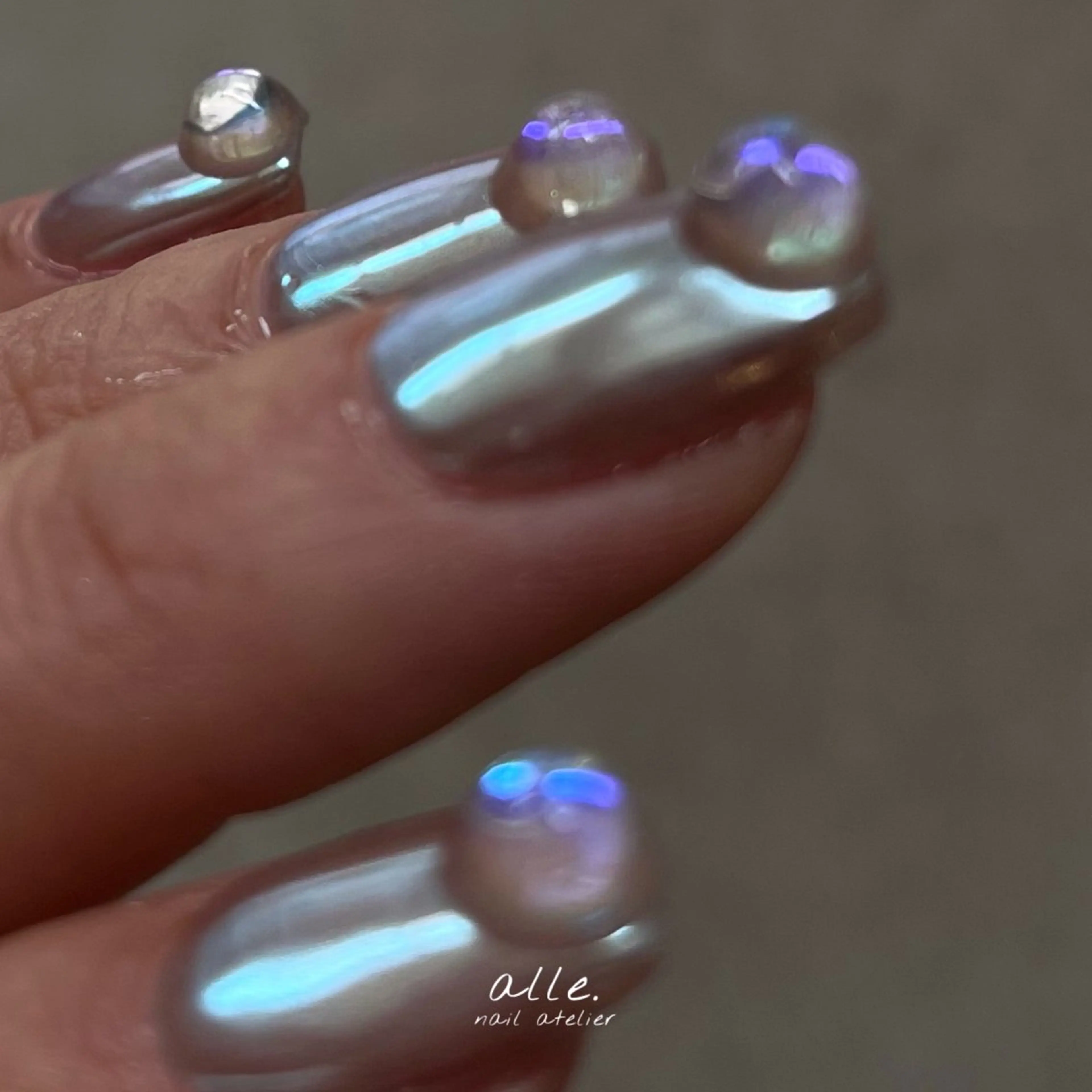 ネイル ハンドネイル atelier alle.のネイルデザイン
