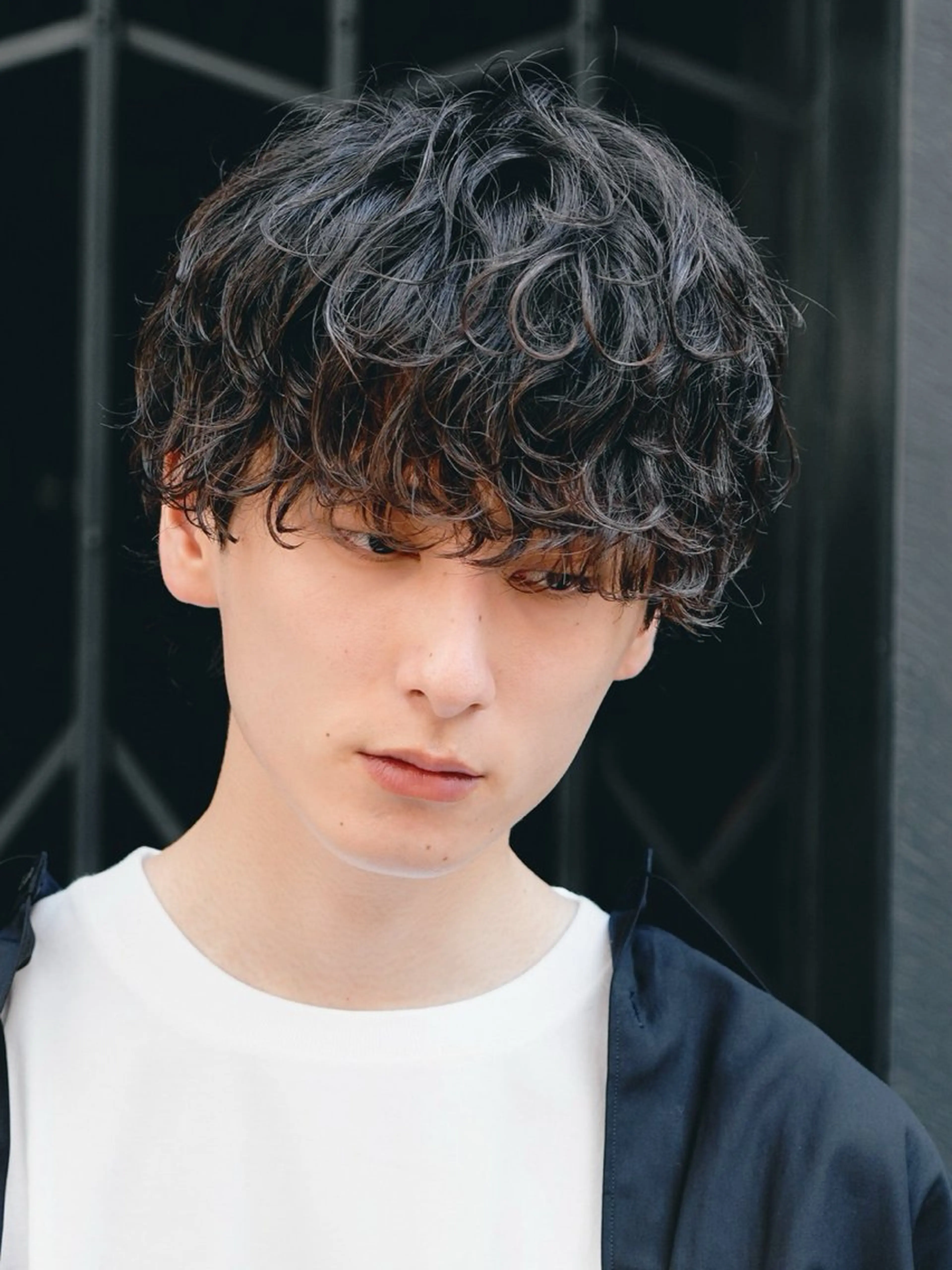 パーマ メンズ マッシュ メンズパーマ 刈り上げ 波巻きパーマ 原宿 無料カット fifth イノウエのヘアスタイル