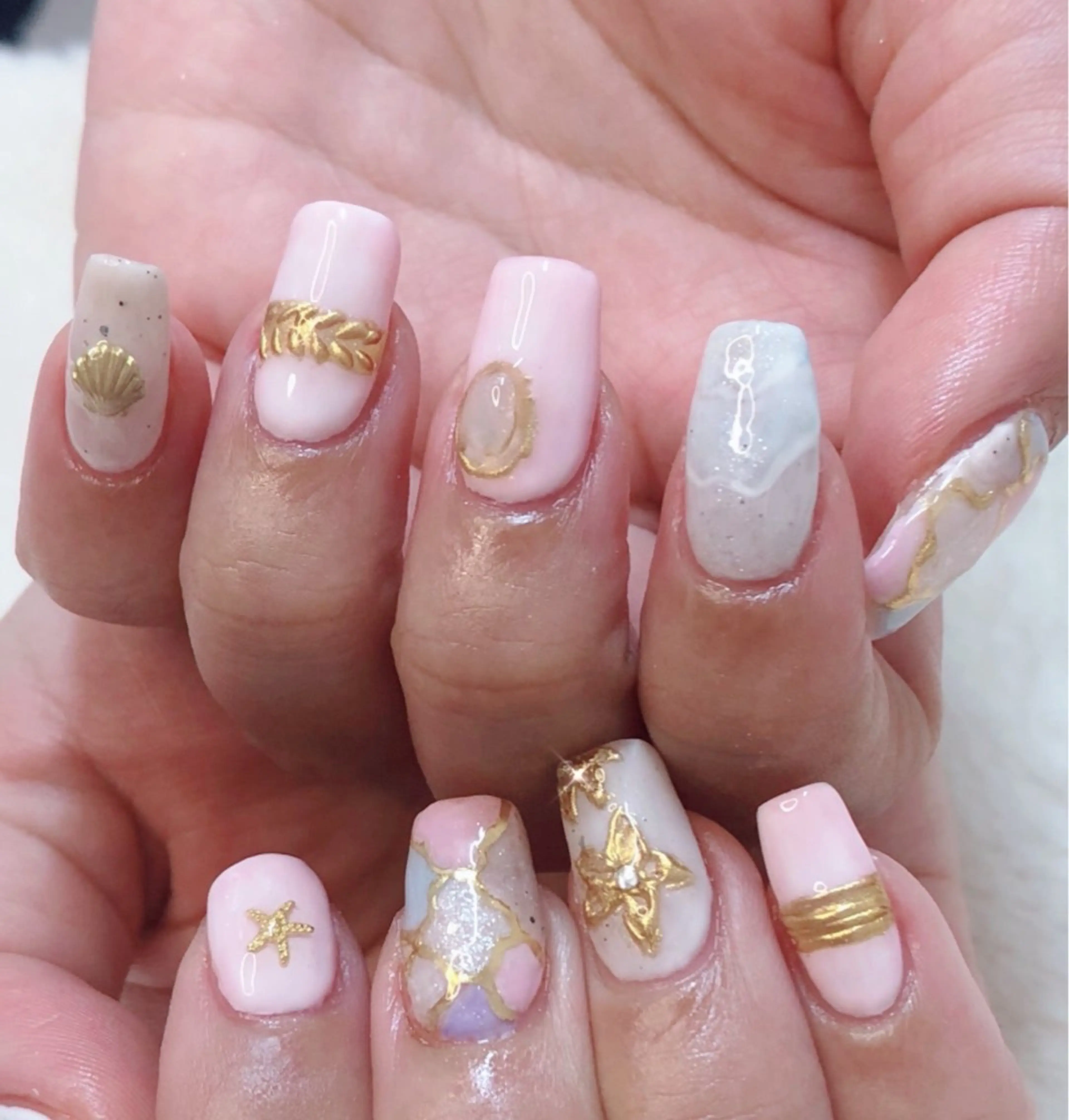 ネイル フットネイル ジェルネイル 氷ネイル・うるうるネイル 韓国ネイル オフィスネイル ハンドネイル ハンドケア 大門浜松町 ネイルのネイルデザイン