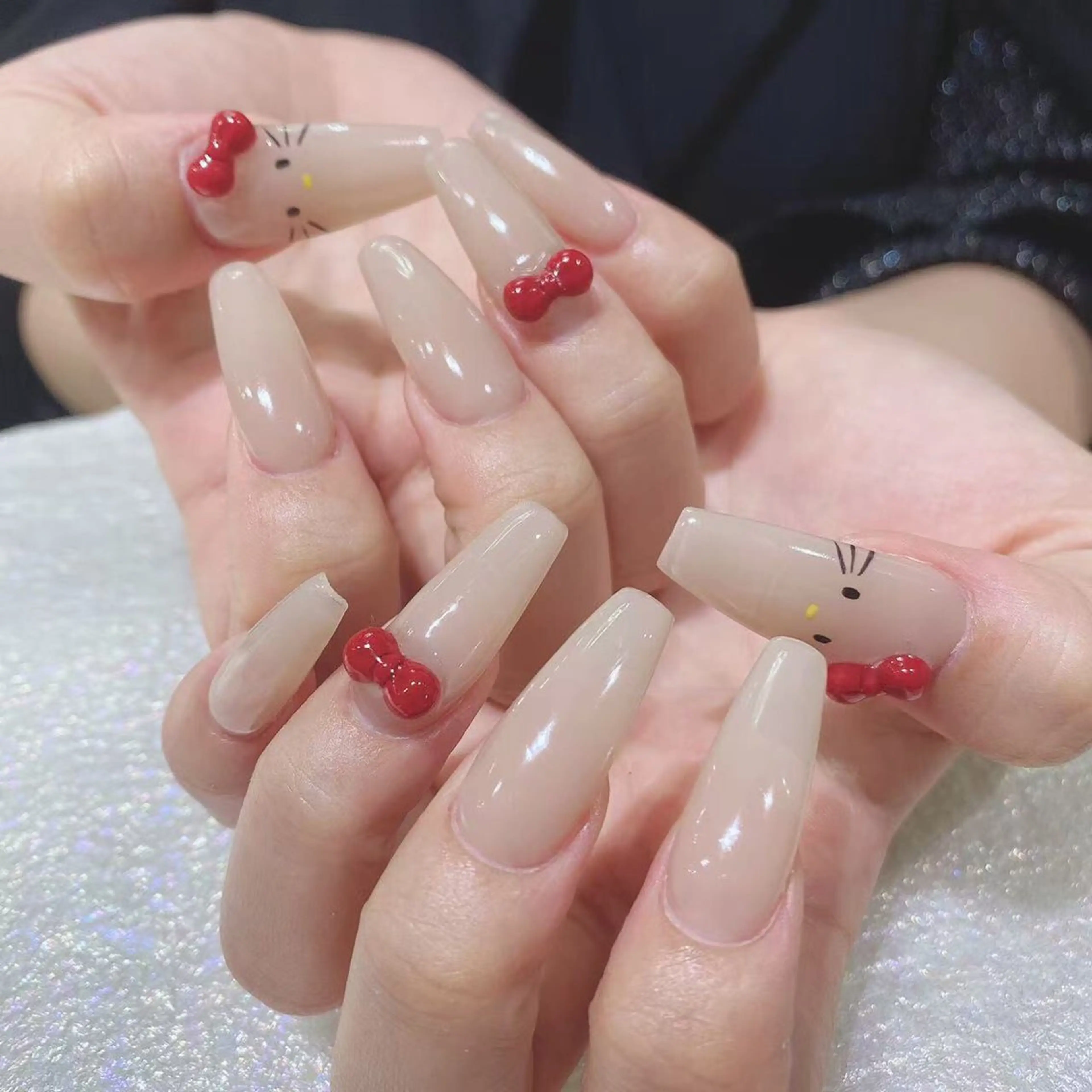 ネイル ハンドネイル Queens ひなのネイルデザイン