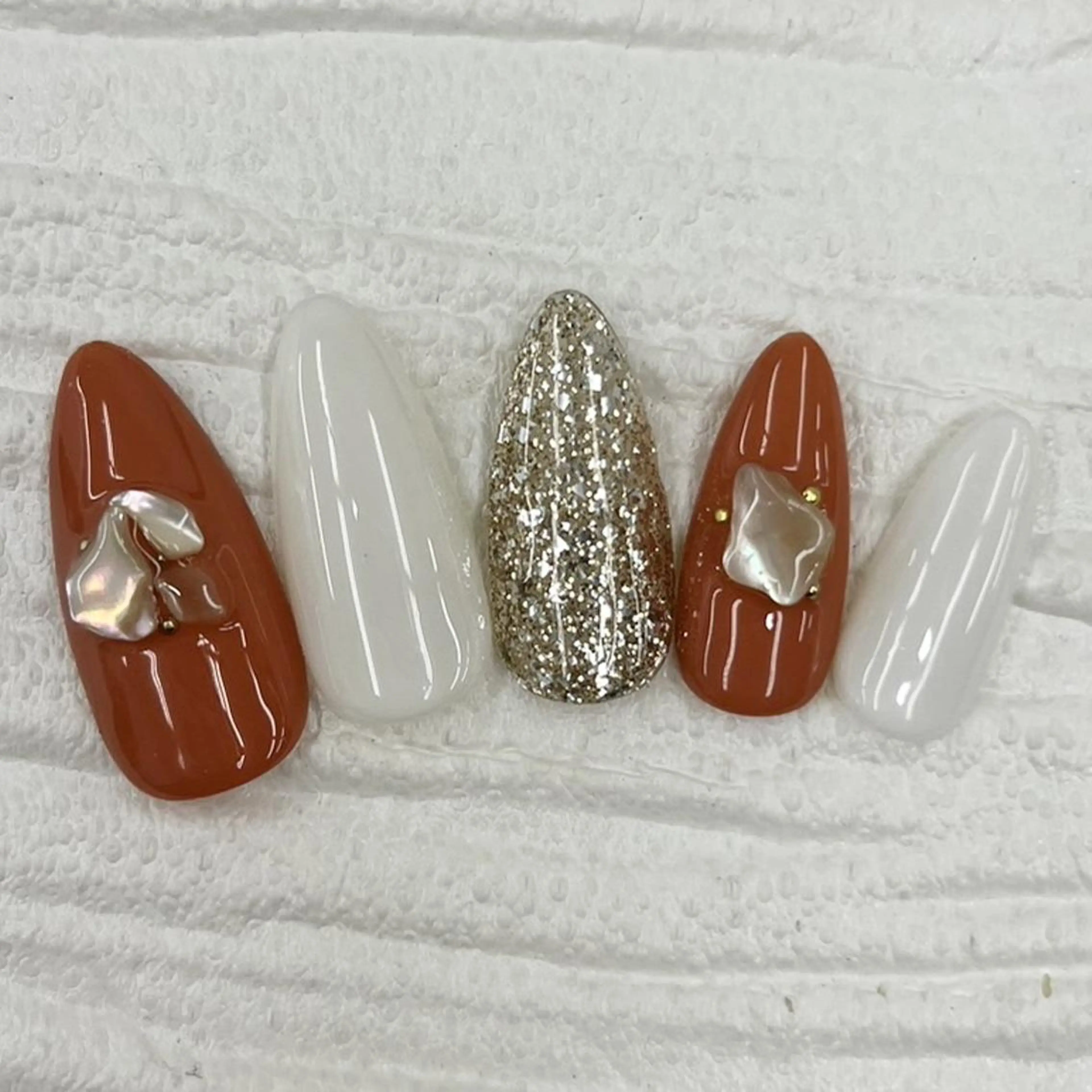 ネイル Nail salon Honey Beeのネイルデザイン