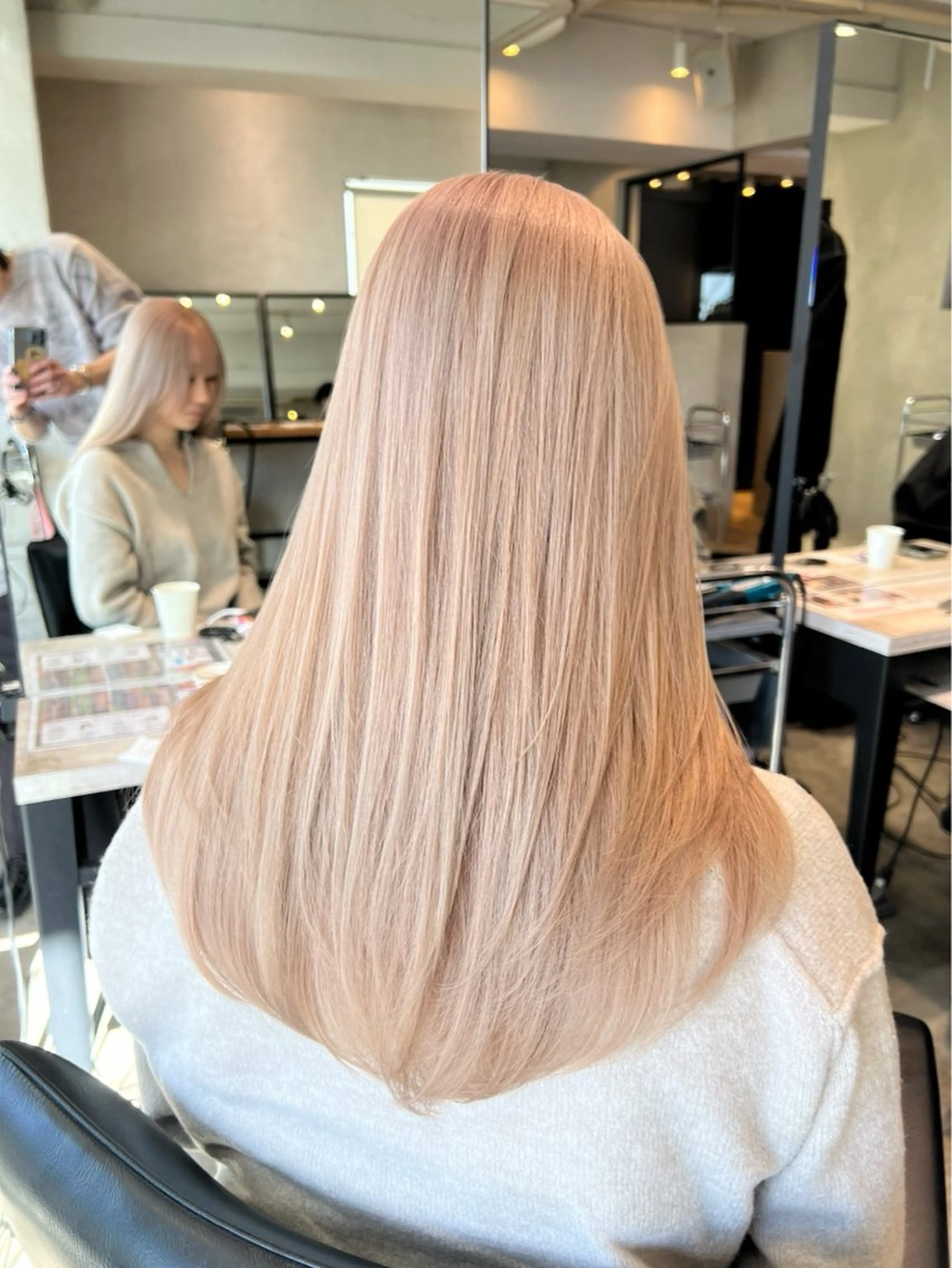 ロング カラー ヘアカラー ヘッドスパ 縮毛メンズカット モデル募集レオンのヘアスタイル