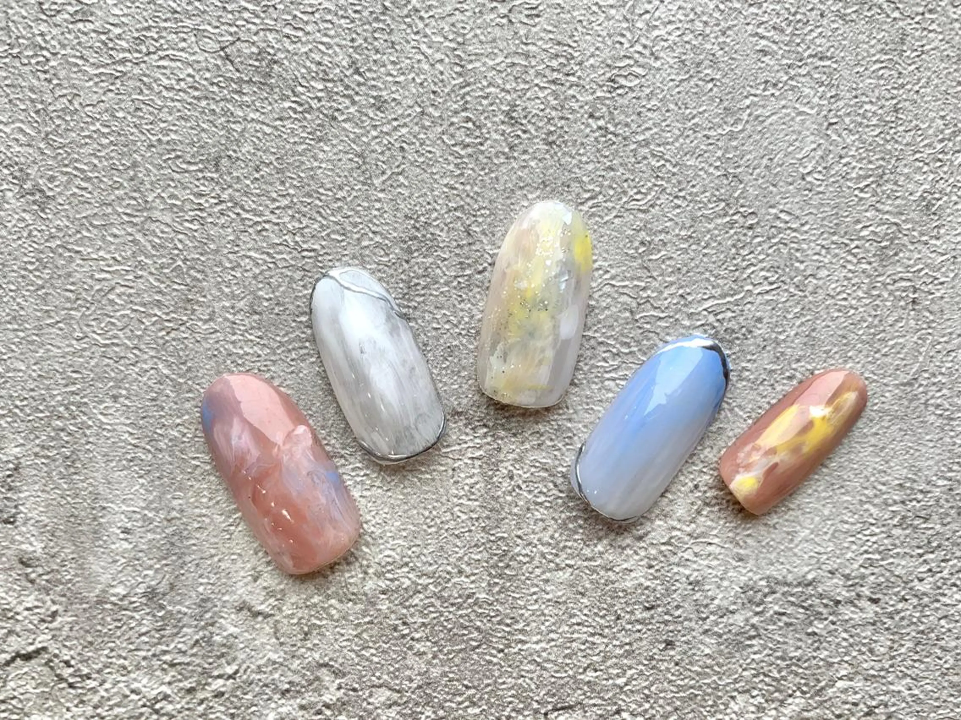 ネイル LULLABY 銀座並木通り店のマツエク・マツパデザイン