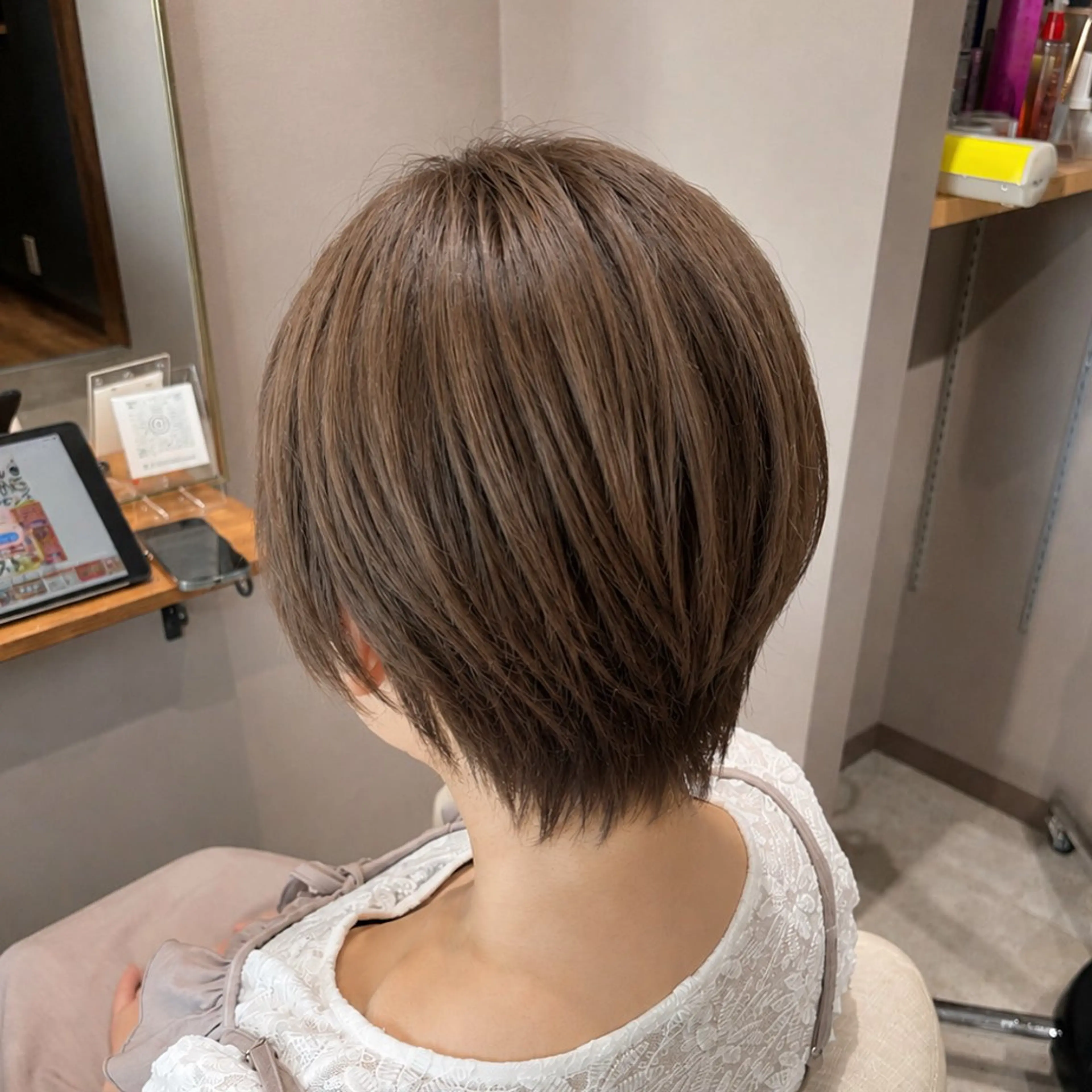 ショート ショートヘア 鏡原 実和のヘアスタイル