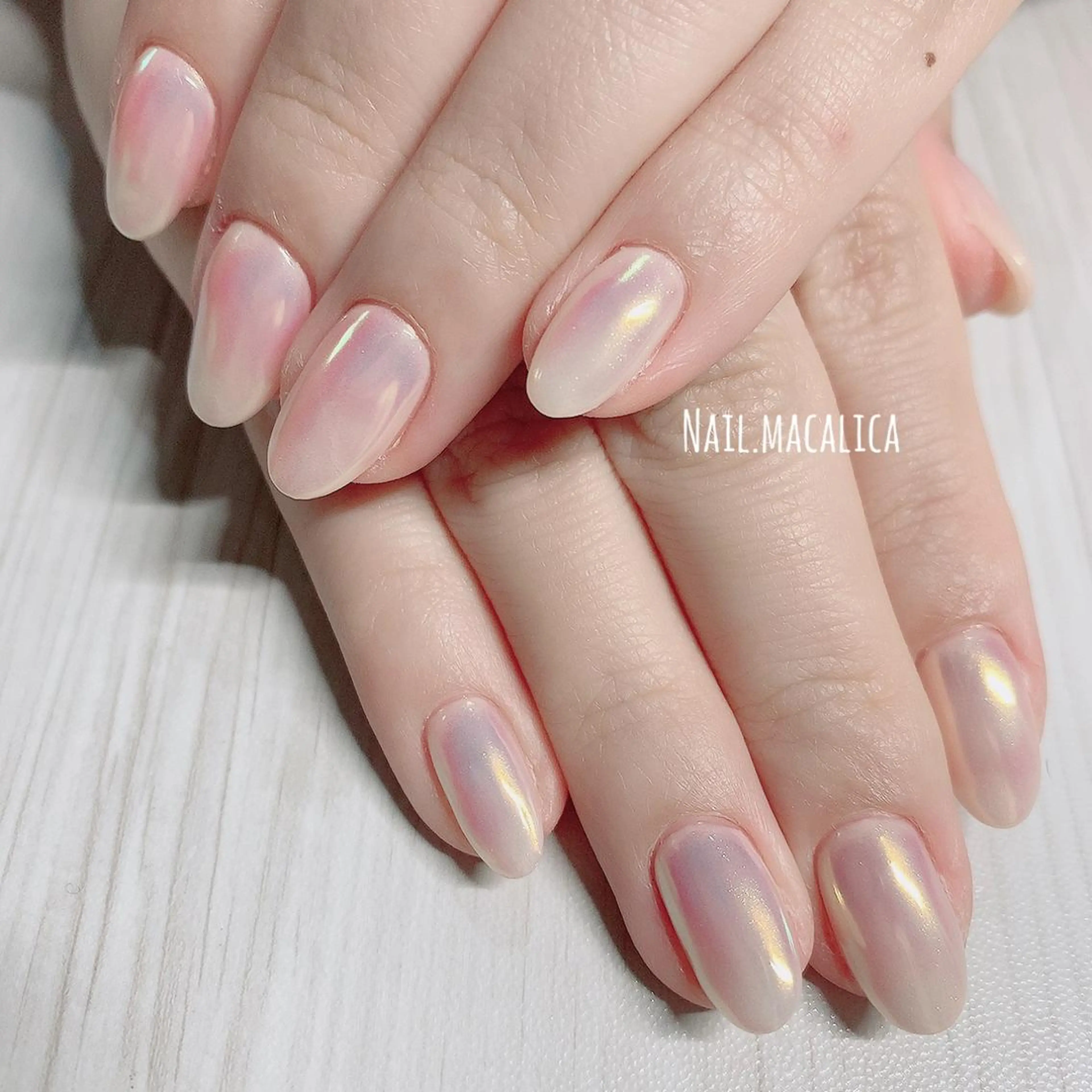 大人気！ミラーネイル【ご新規様ソフトジェルオフ無料】の写真