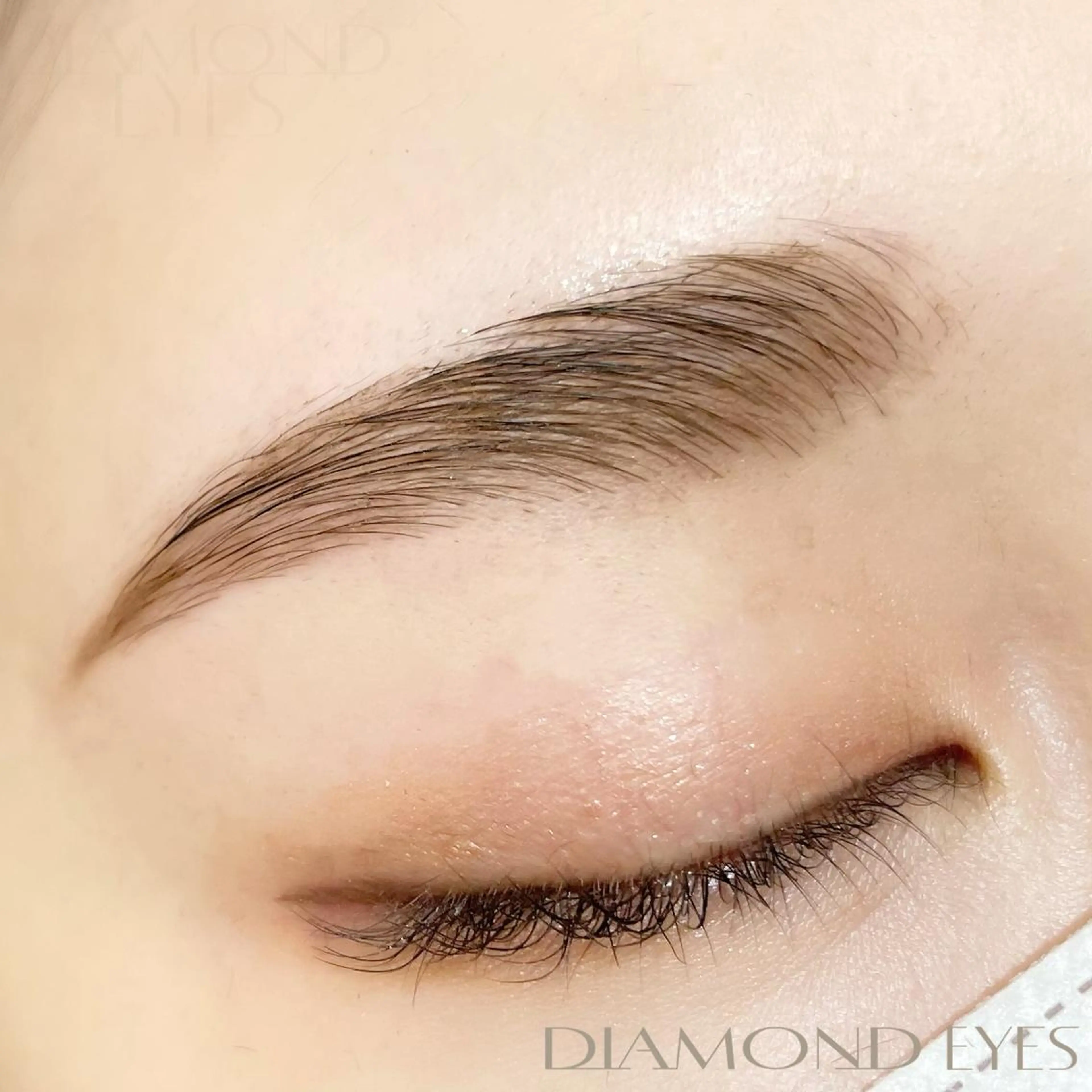 アイブロウ 眉カット ﾀﾞｲﾔﾓﾝﾄﾞ ｱｲｽﾞ/副店長島田のマツエク・マツパデザイン