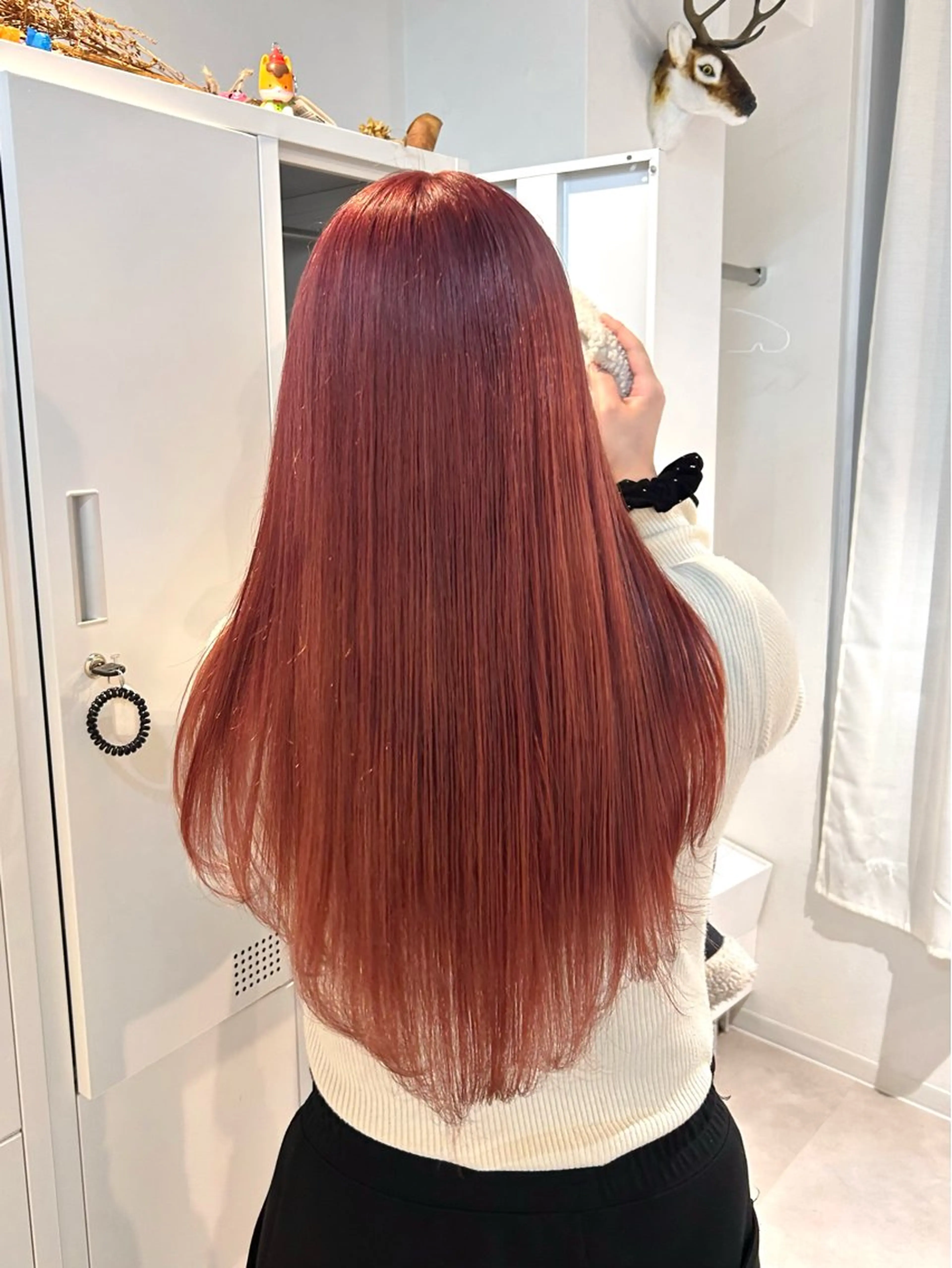 ロング カラー ピンクカラー カット ヘアカラー トリートメント 艶カラー/レイヤー/ ハイトーン/まなみのヘアスタイル