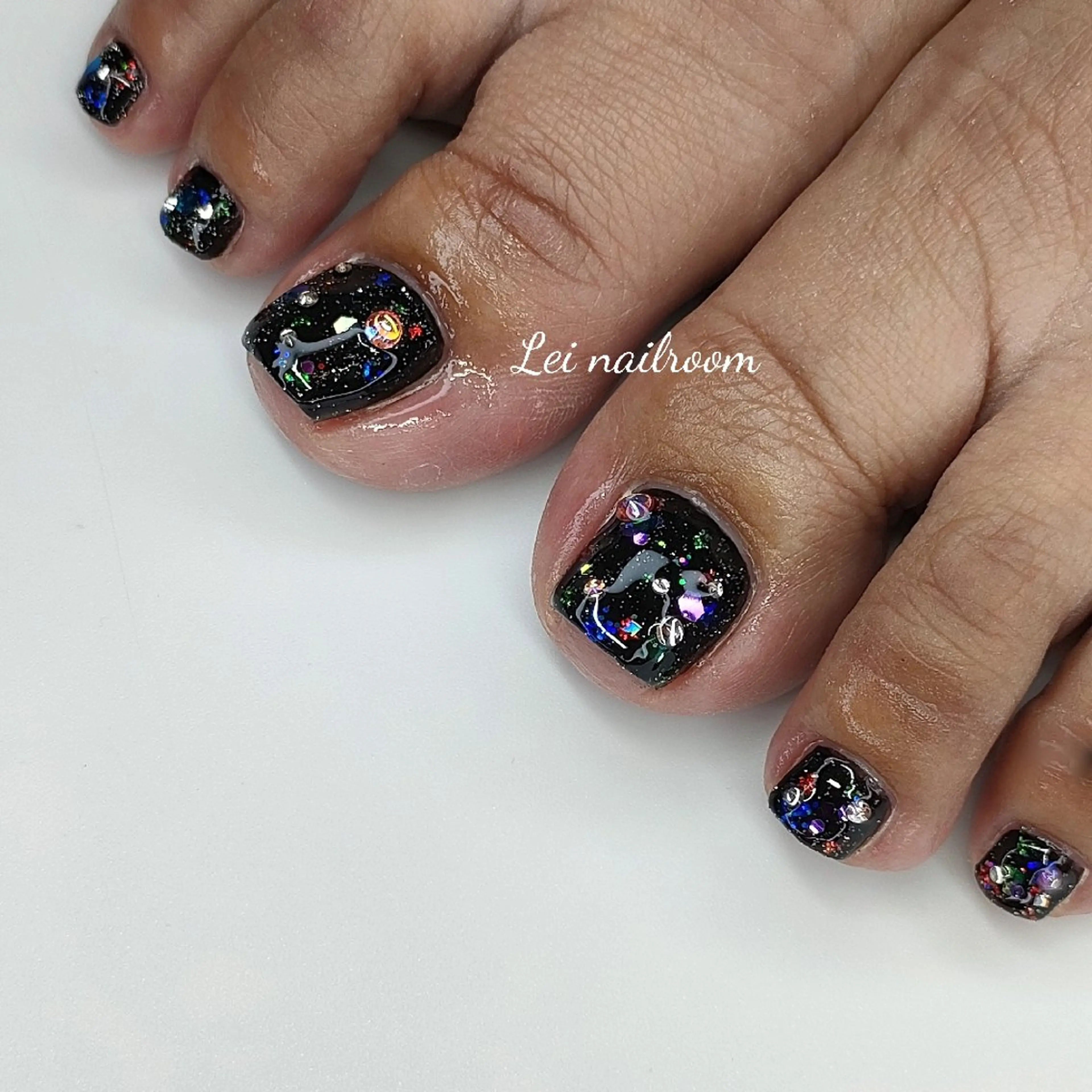 ネイル キラキラネイル lei🌼 nailroomのネイルデザイン