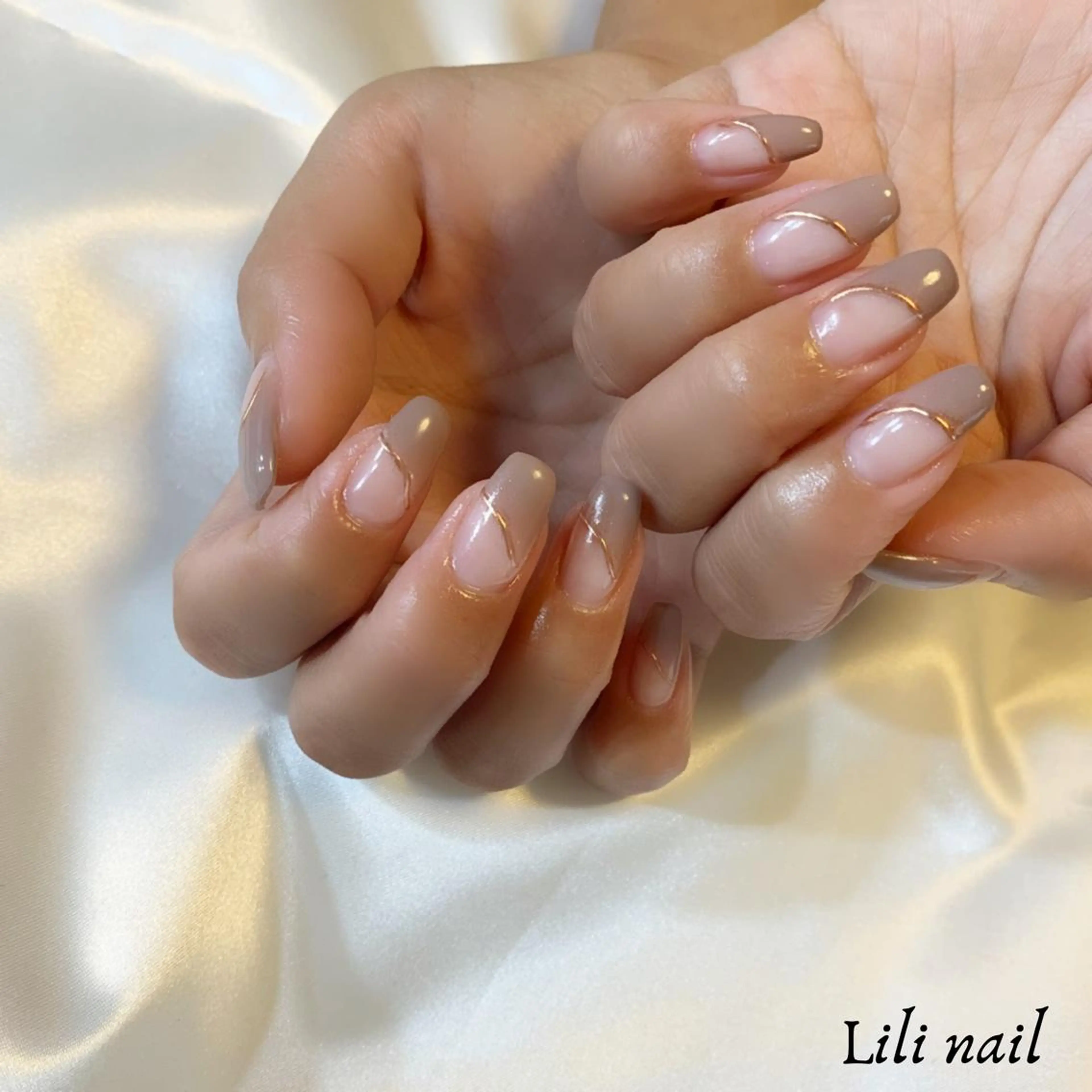 ネイル ミラーネイル Lilibeauty salonのネイルデザイン