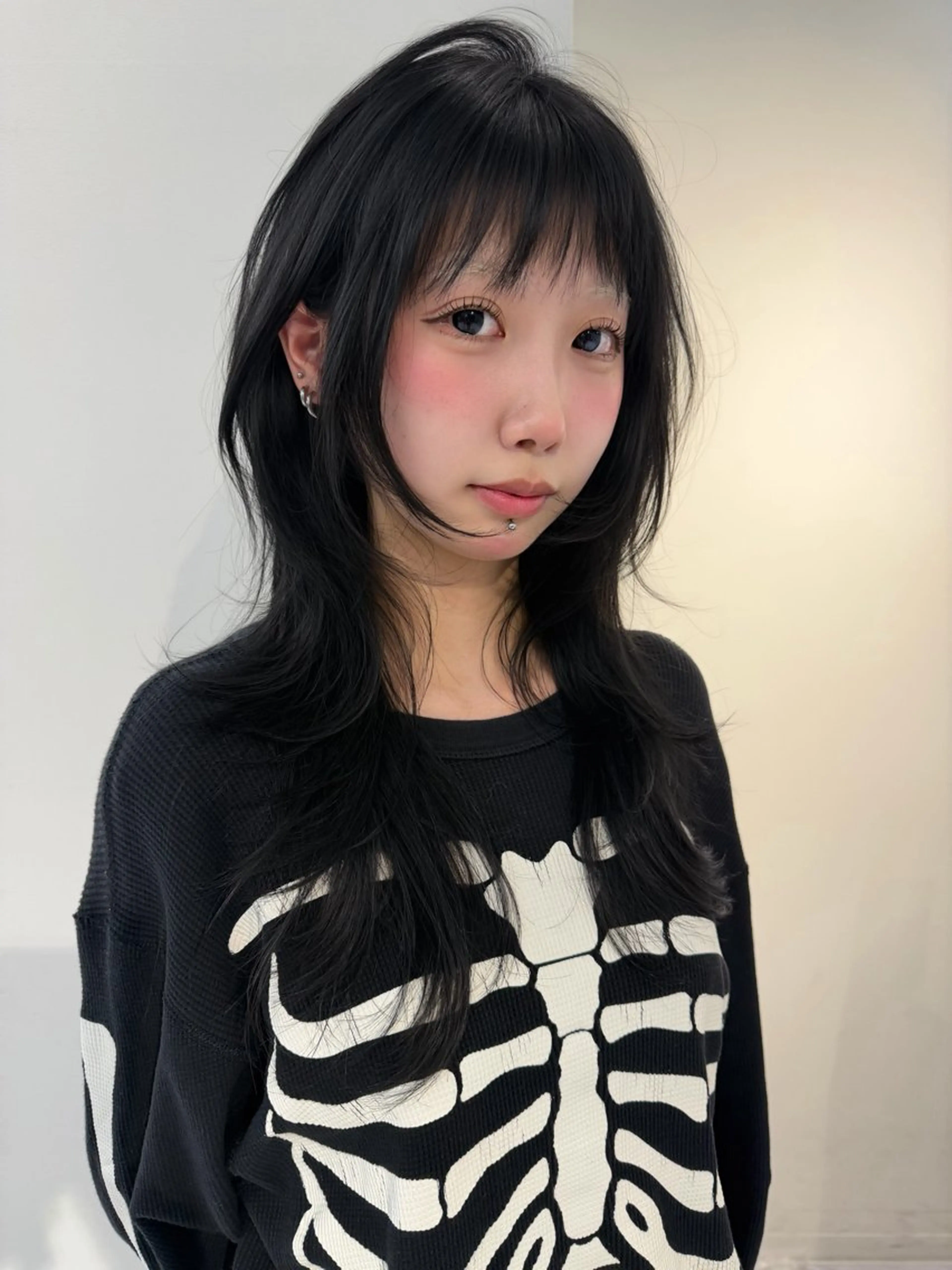 ロング カラー ベージュカラー ブリーチ ケアブリーチ デザインカラー ダブルカラー カット ヘアカラー TATSUブリーチ/ ミルクティーベージュのヘアスタイル