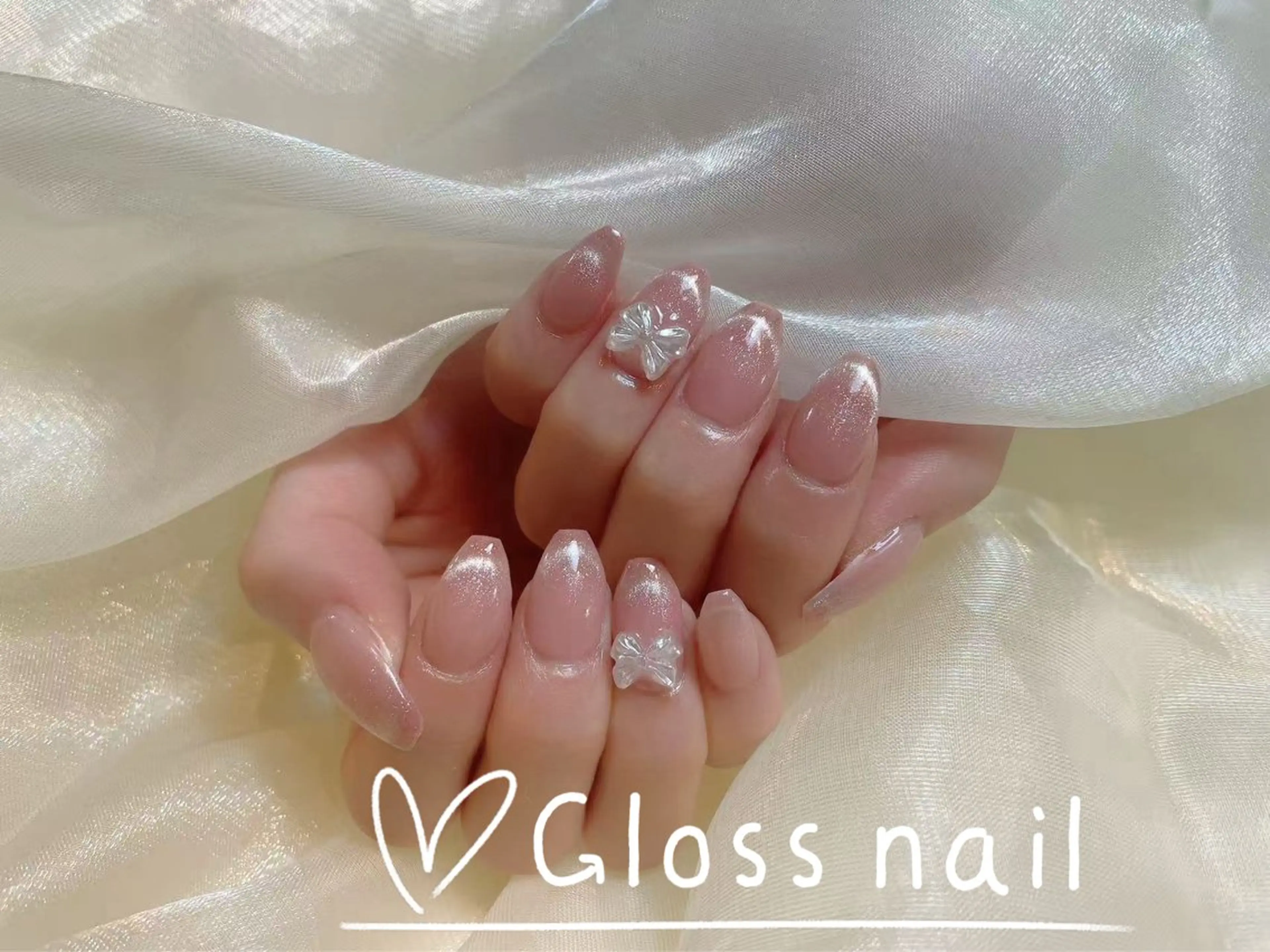 ネイル miho🍎 Gloss nailのネイルデザイン