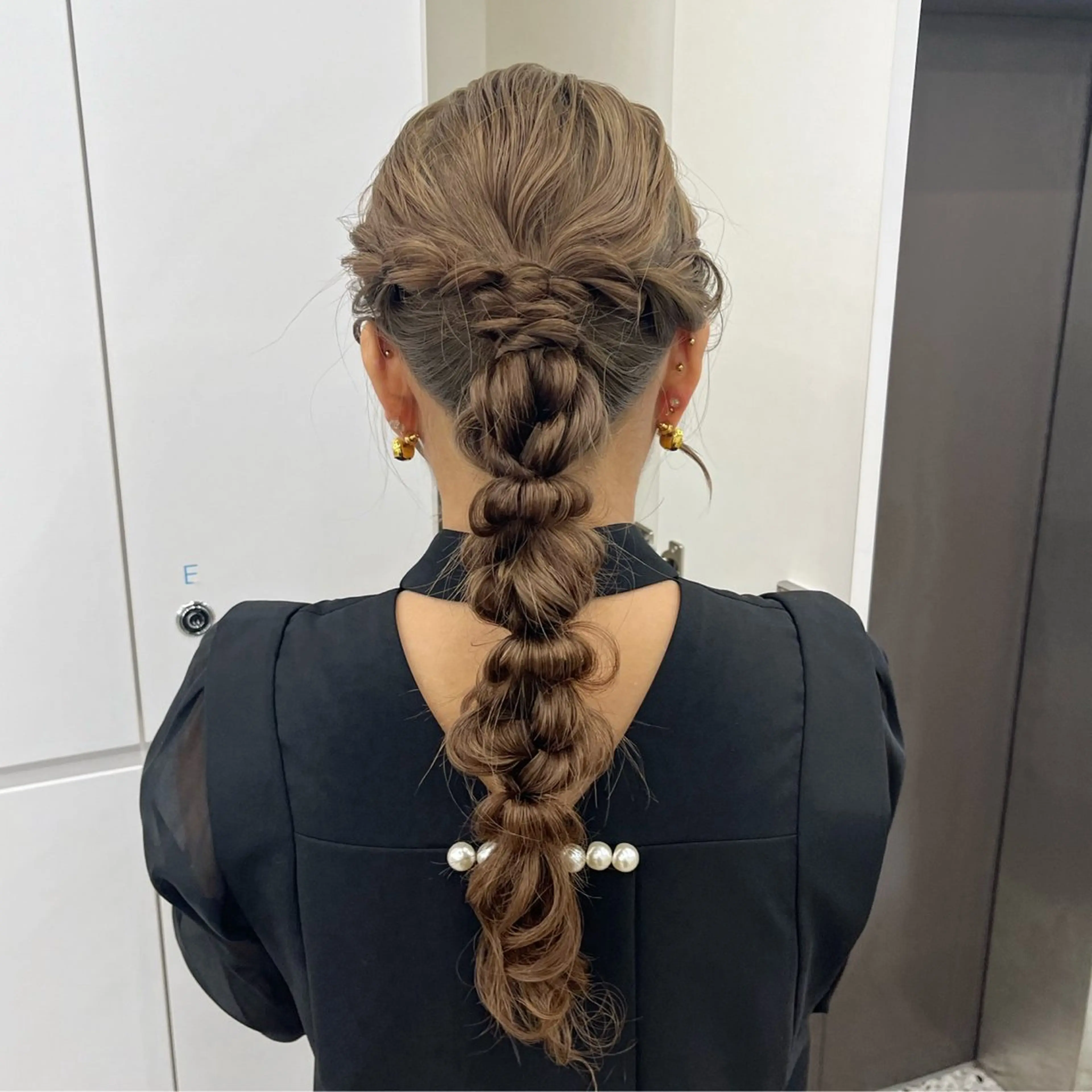 【お呼ばれヘアセット💐】の写真