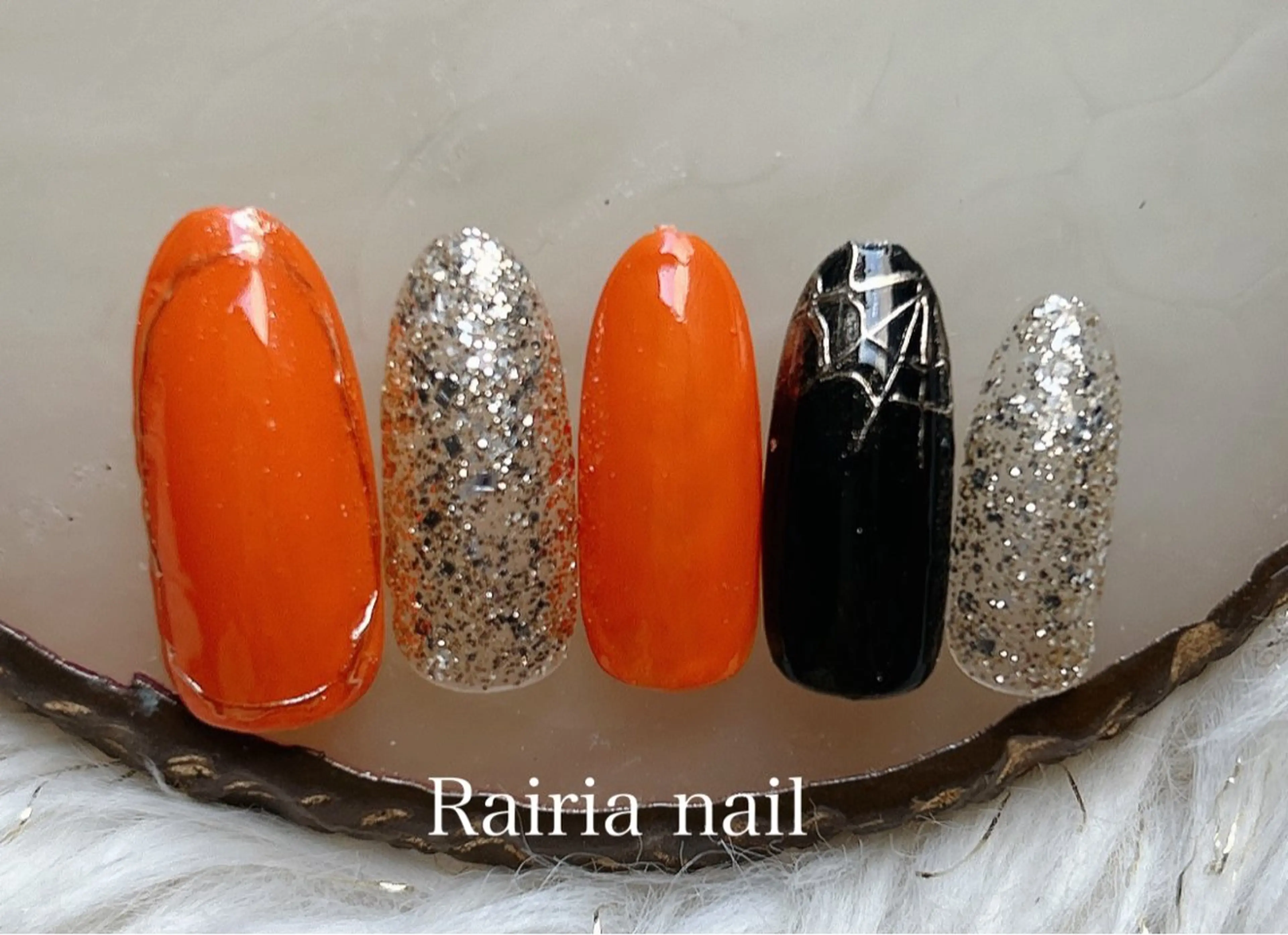 ネイル アートネイル ジェルネイル ハロウィン 持ち込み ニュアンスネイル Rairia nail本八幡店のネイルデザイン
