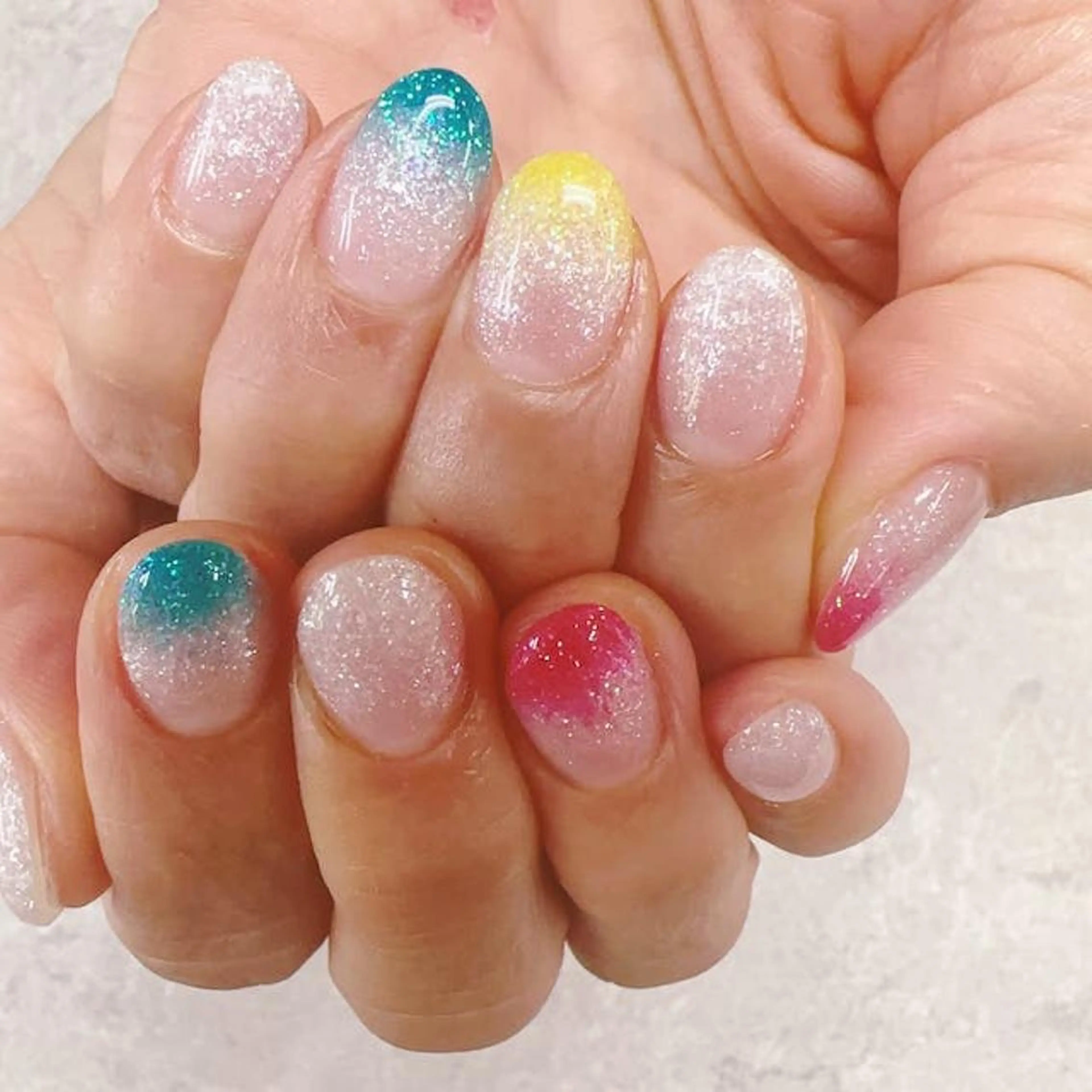 ネイル フットネイル フレンチネイル ジェルネイル ガラスフレンチ グラデーション ハンドネイル ハンドケア FASTNAIL PLUS 新宿店のネイルデザイン