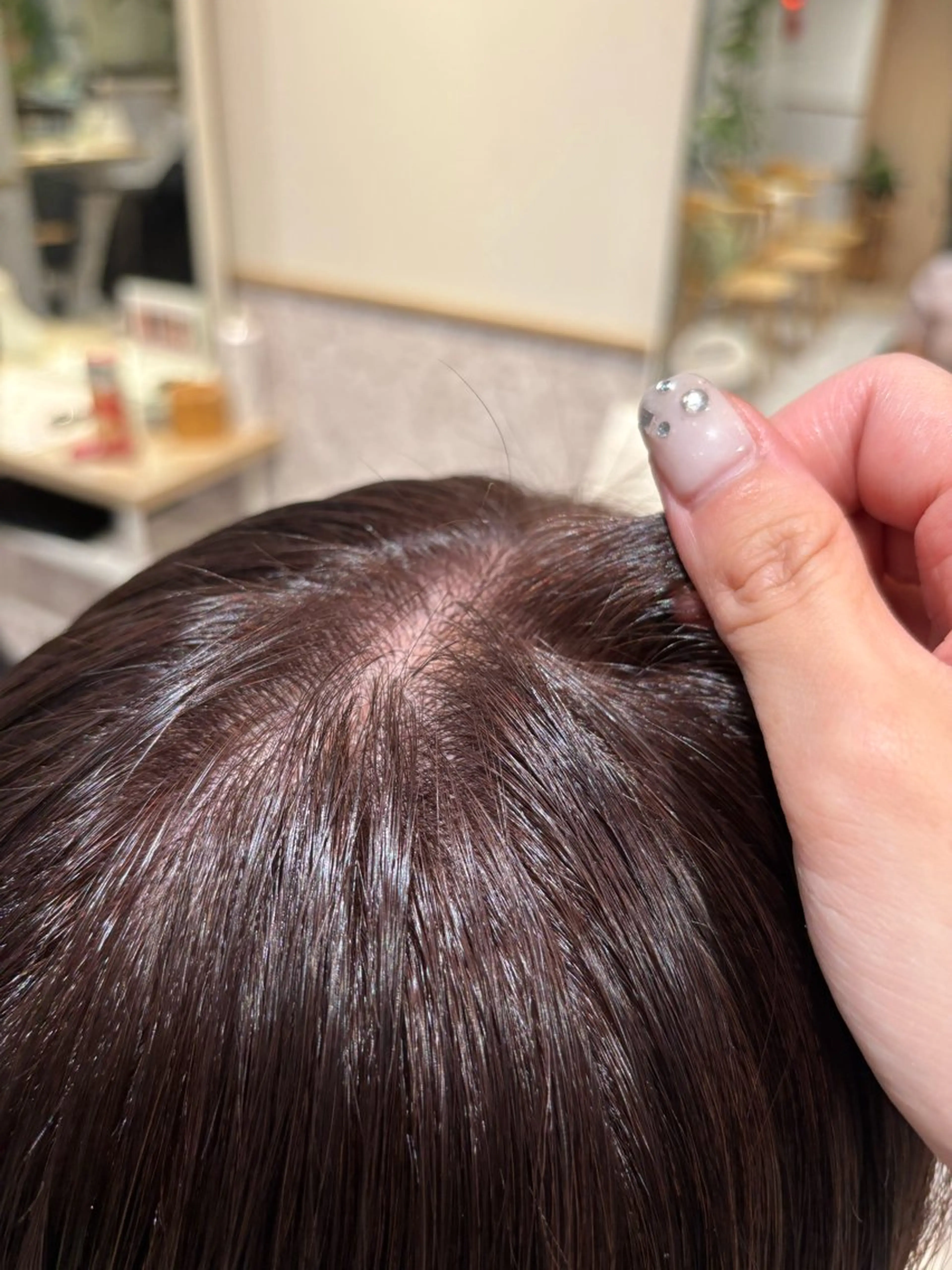 ショート カラー ダブルカラー イヤリングカラー ハイライトカラー ハイトーンカラー インナーカラー ヘアカラー 暖色カラー/ パリジェンヌ💟みくのヘアスタイル