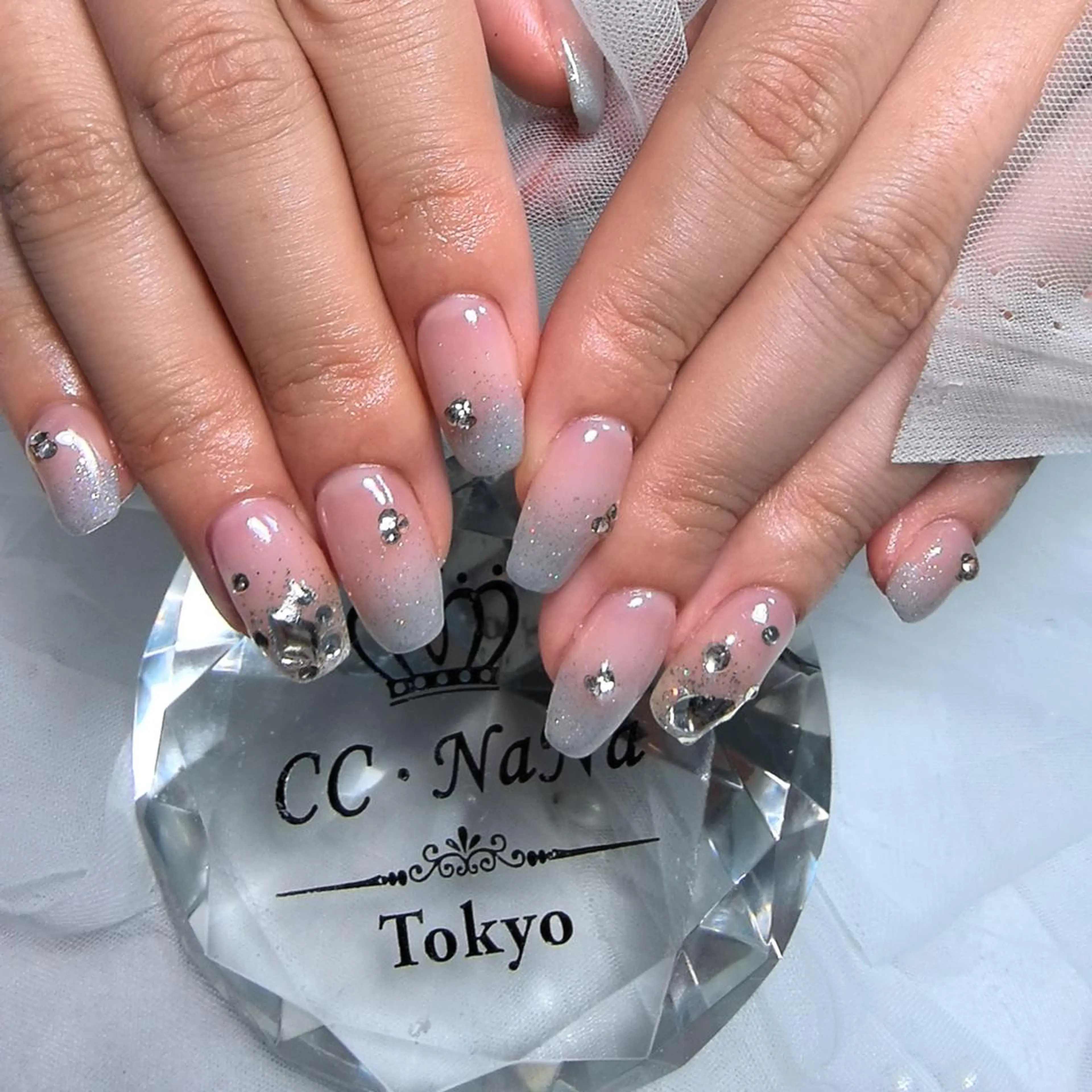 ネイル ハンドネイル 💎CC・NaNa 韓国風ネイル🌙Cのネイルデザイン