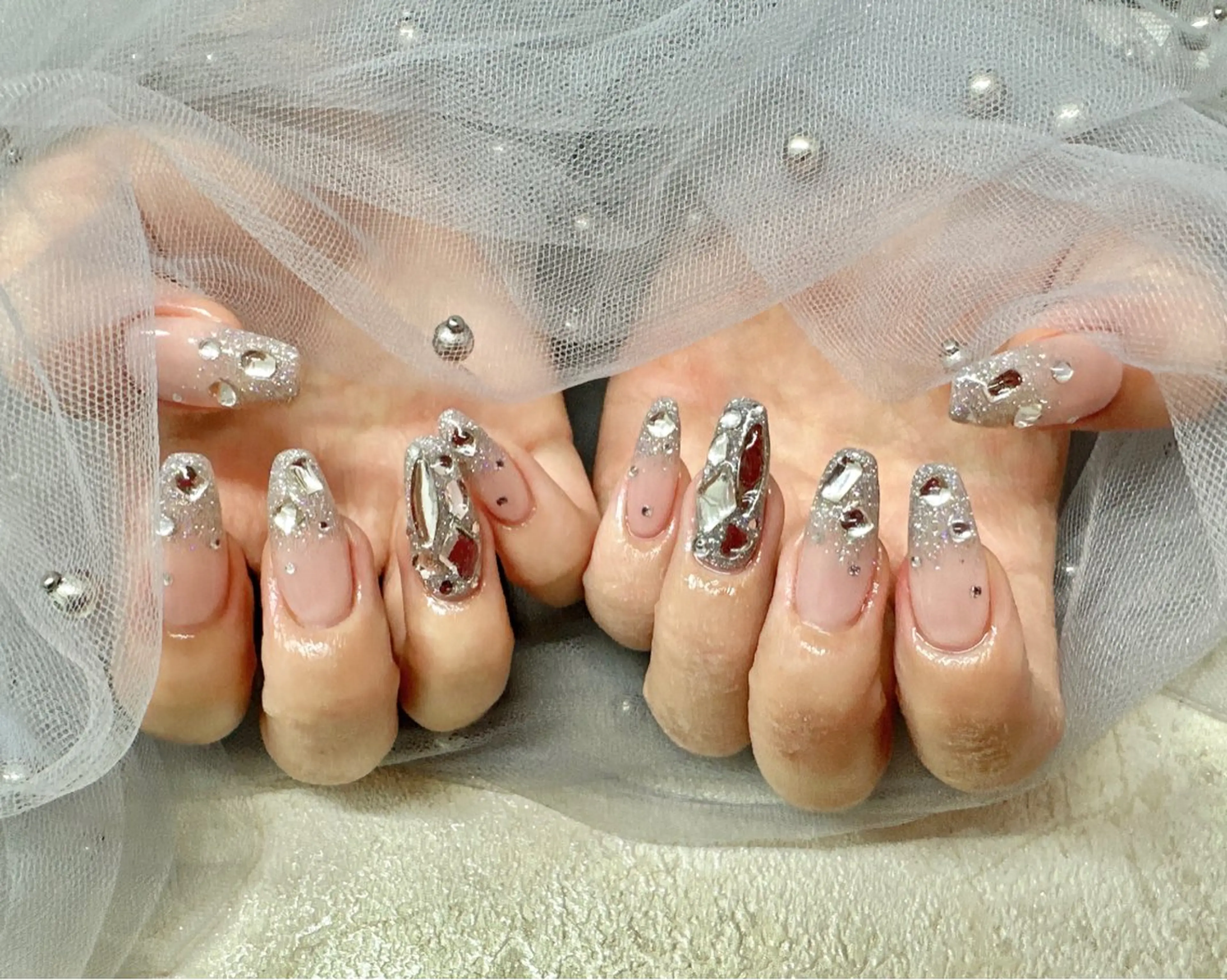 ネイル Luna K.のネイルデザイン