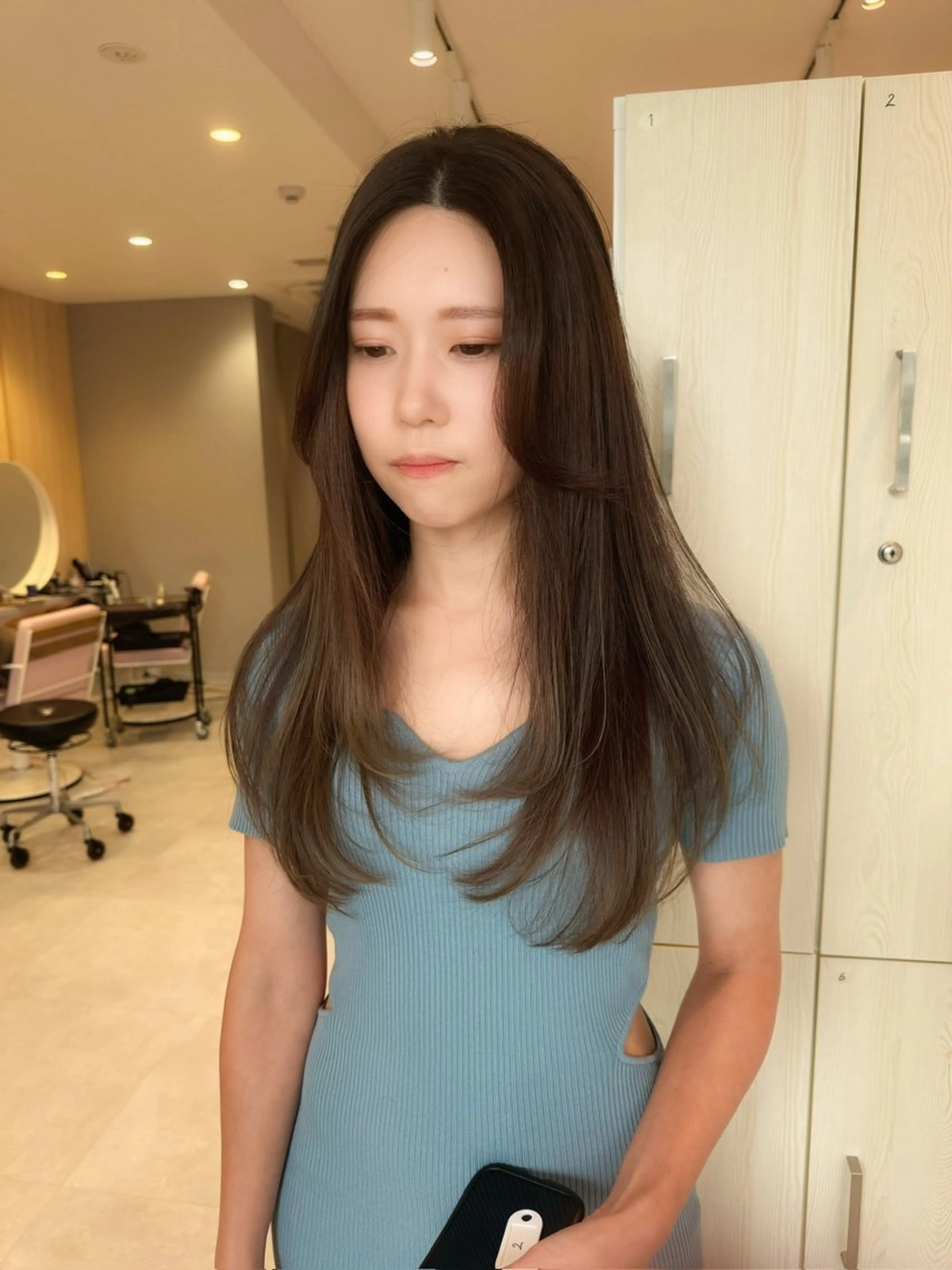 🔴🟢 韓国風レイヤー 【感動のさらつや】似合わせカット+ブリーチ毛対応縮毛矯正の写真