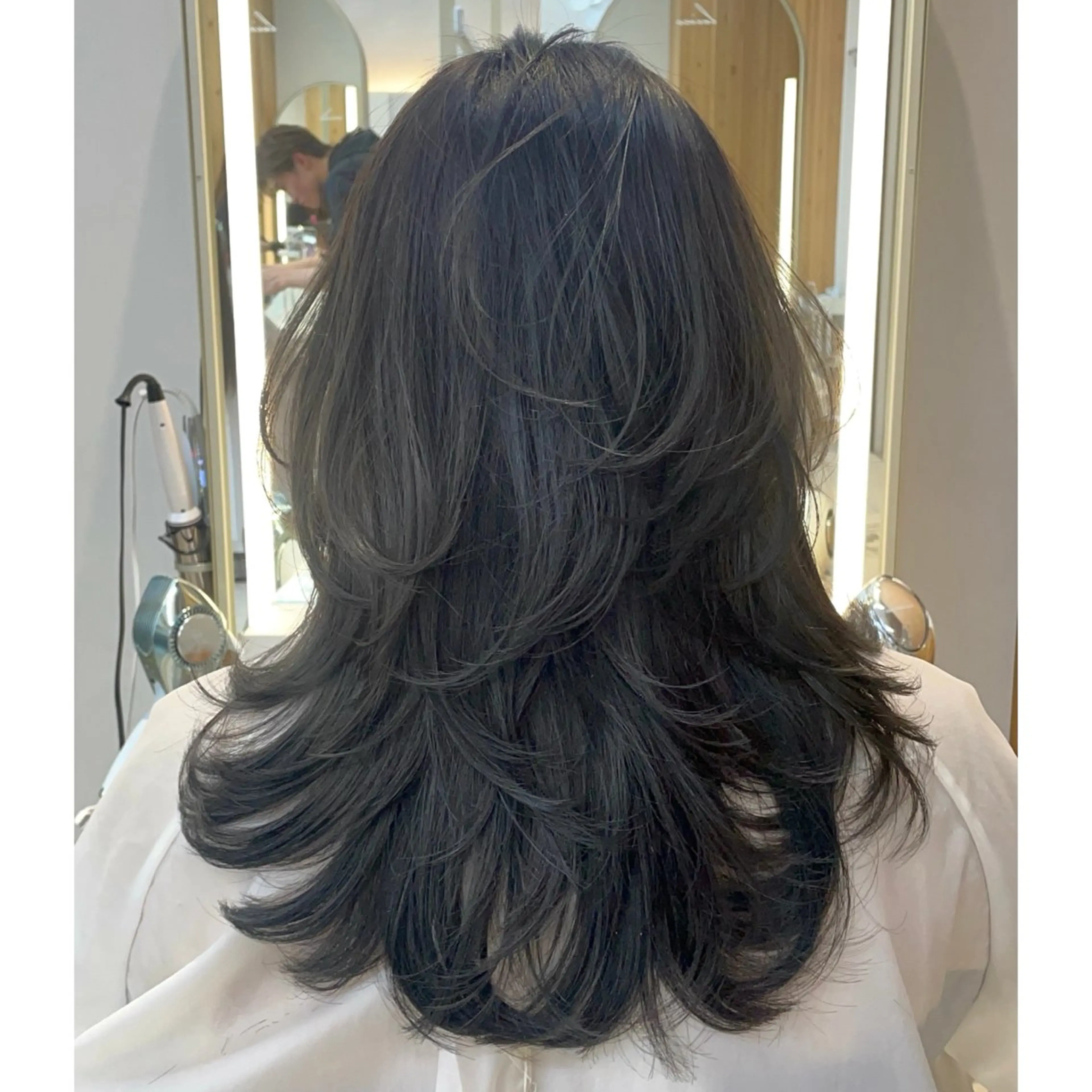 セミロング カラー 黒髪 透明感カラー 顔周りカット ハッシュカット 韓国風ヘア momo もものヘアスタイル