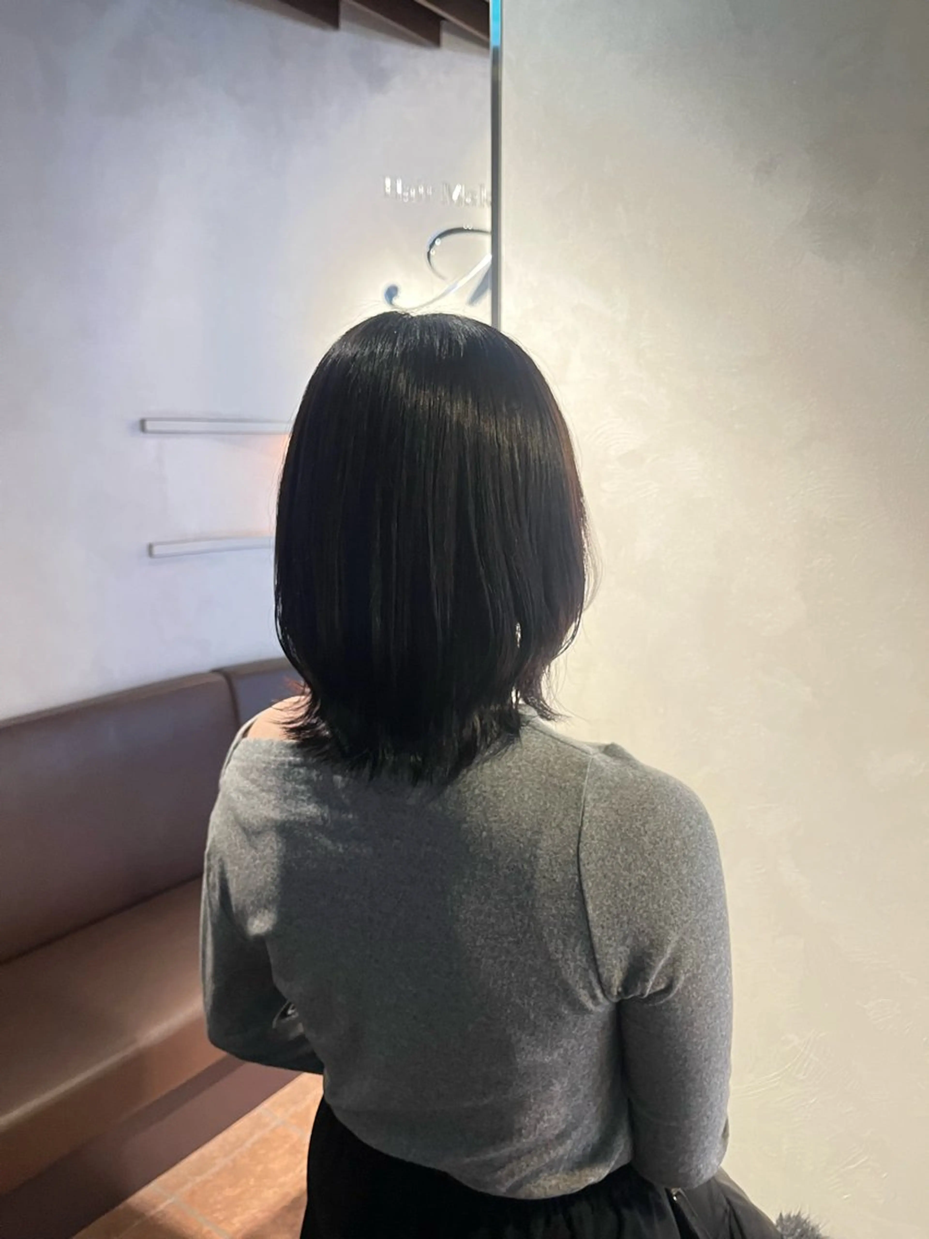 ミディアム カット 都築 明日香のヘアスタイル