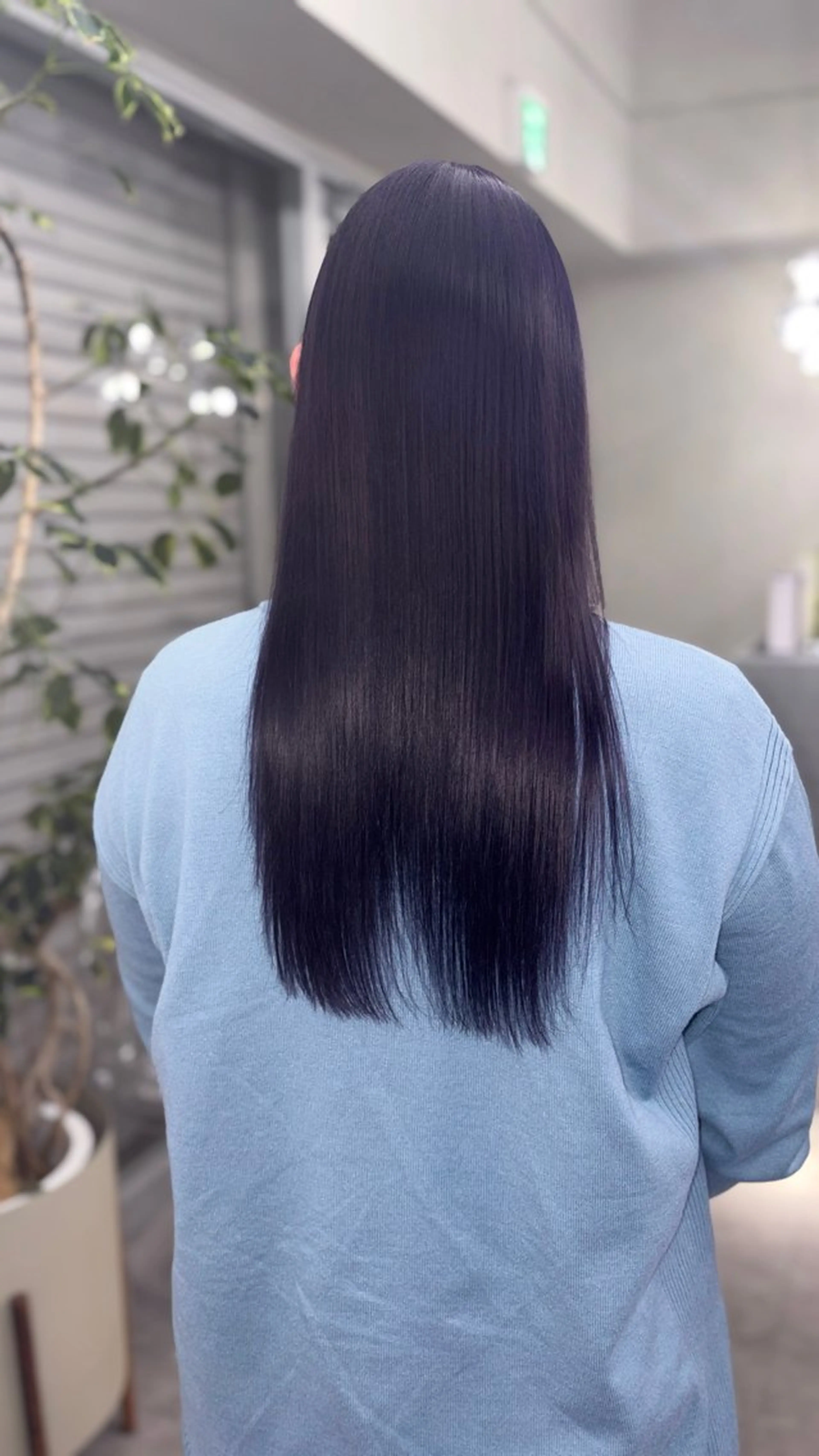 ロング ヘアカラー tint  大阪梅田 【sena】のヘアスタイル