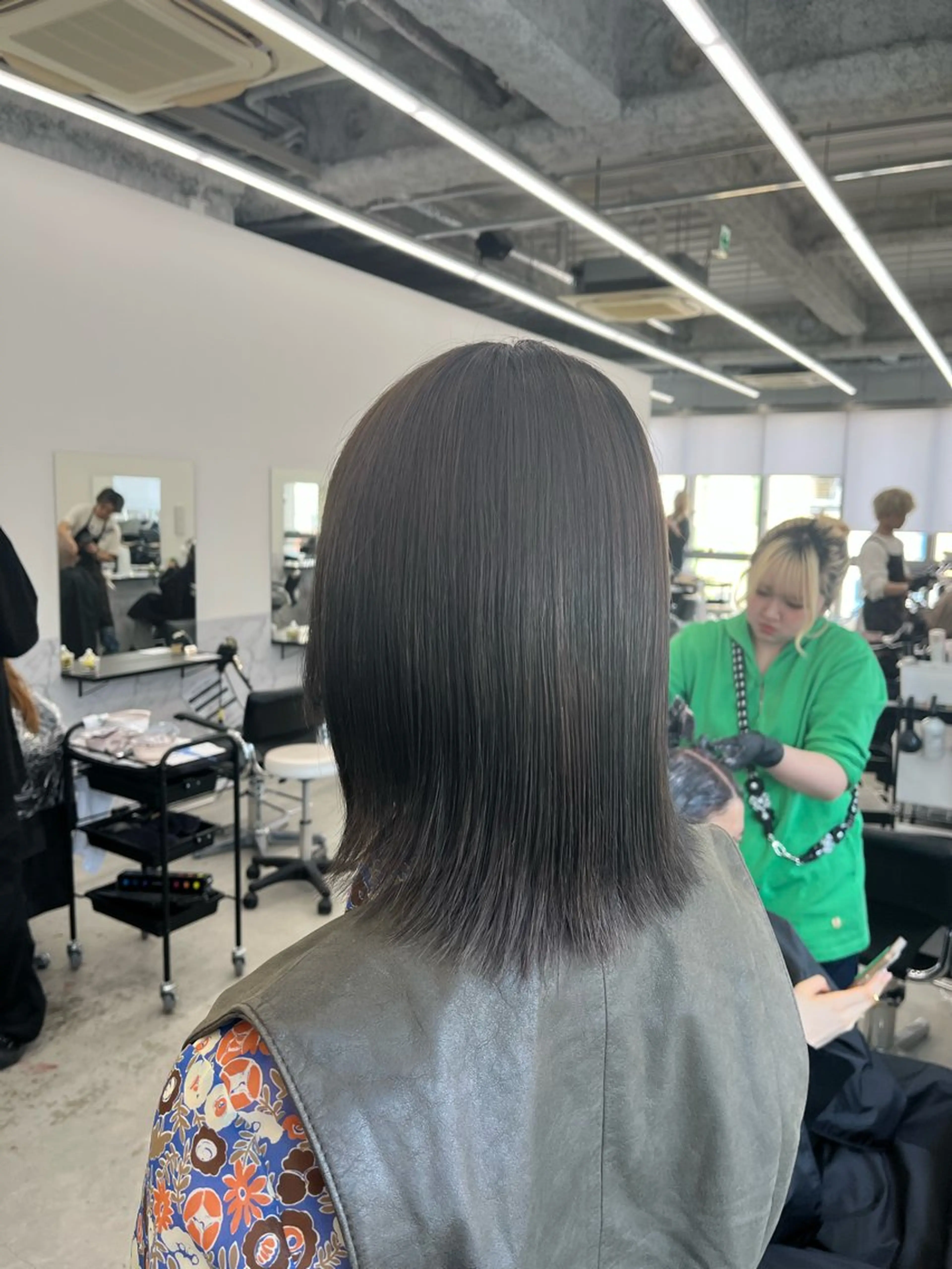 カラー 透明感カラー オリーブカラー 田中 莉香のヘアスタイル