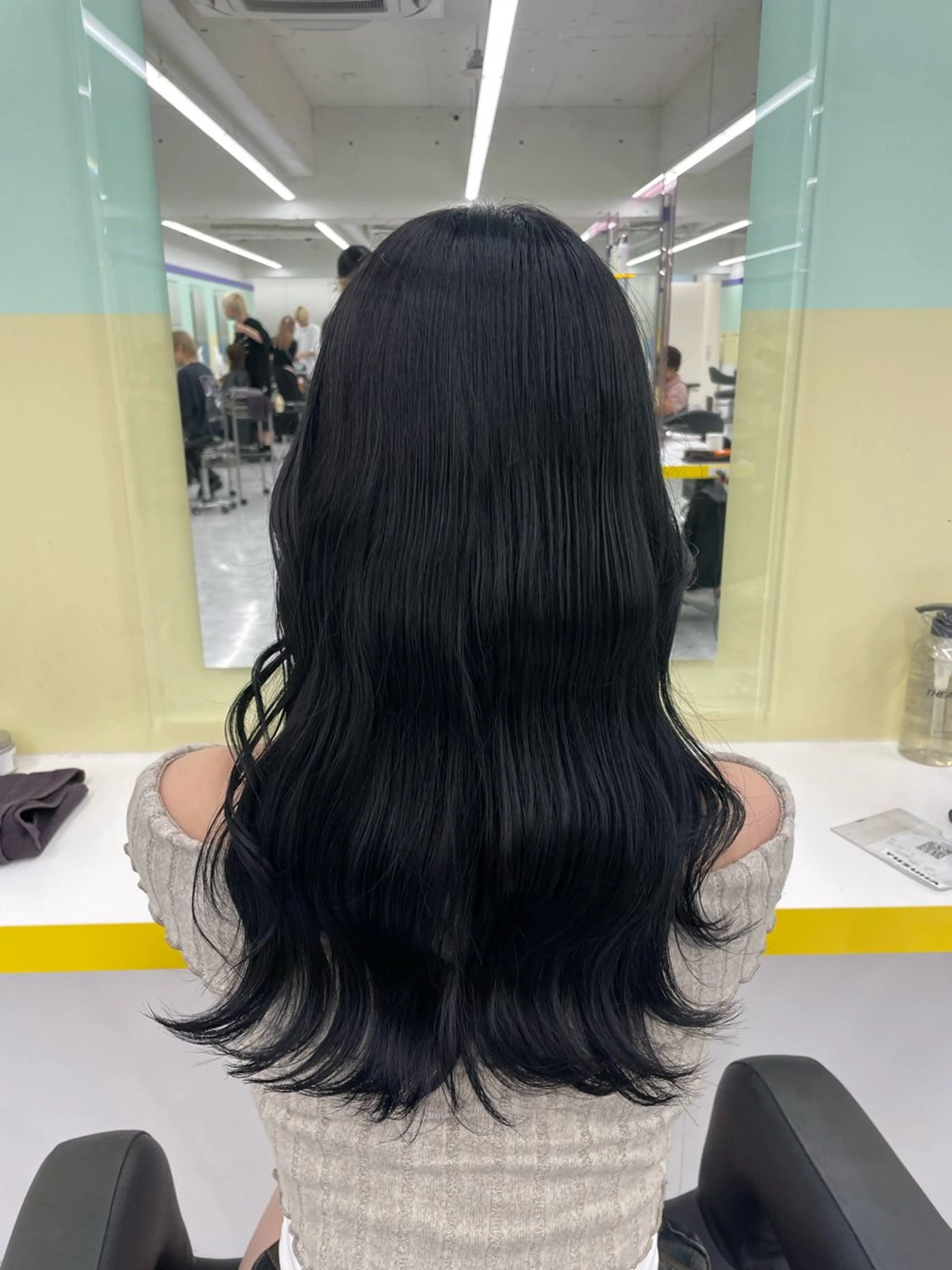 ロング カラー ヘアカラー トリートメント ヘッドスパ ヘアセット 🦋色落ち綺麗カラー メンズYUZU🦋‪のヘアスタイル