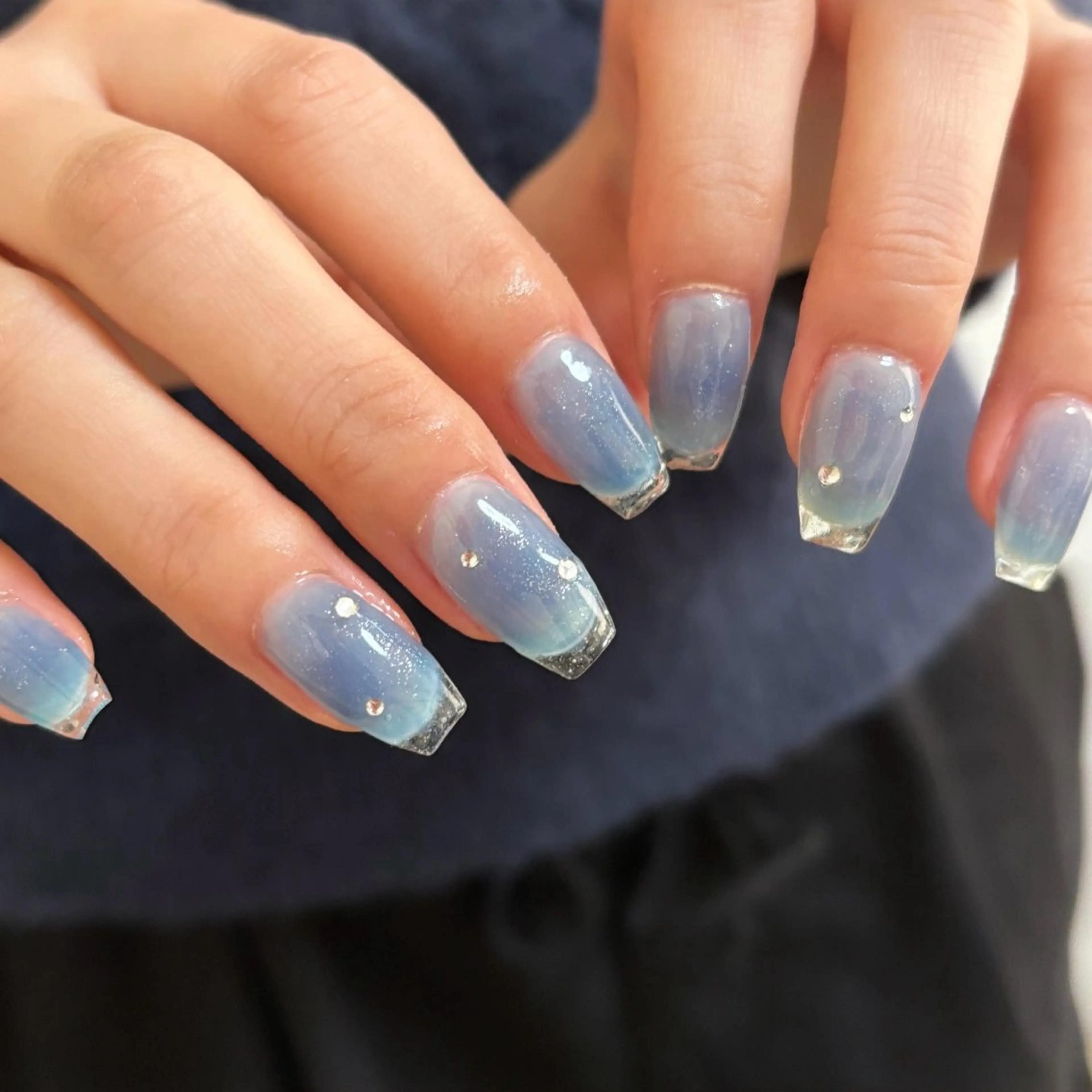 ネイル ハンドネイル フットネイル 直方市ネイルサロン minuitのネイルデザイン