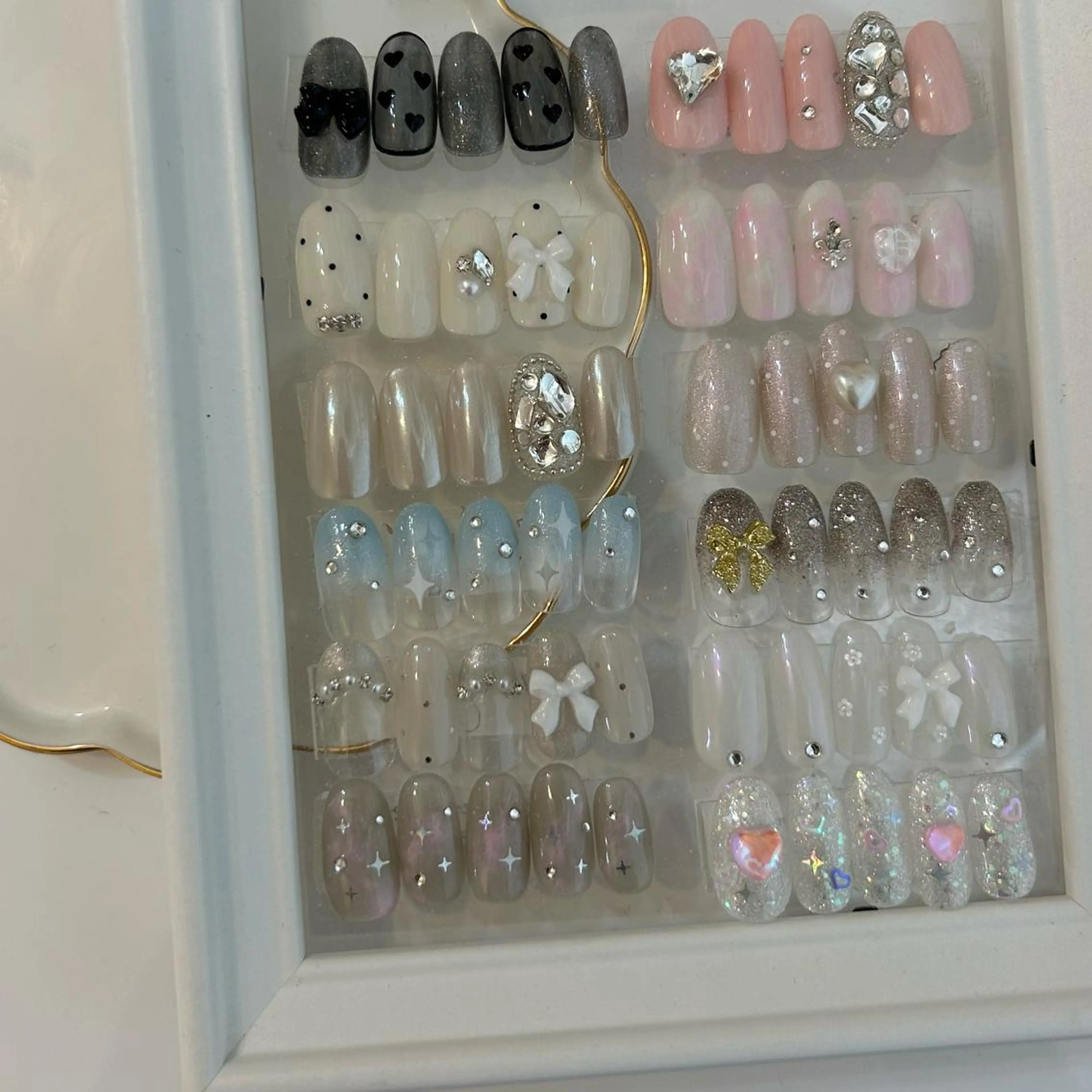 ネイル ハンドネイル ViViA momokaのネイルデザイン