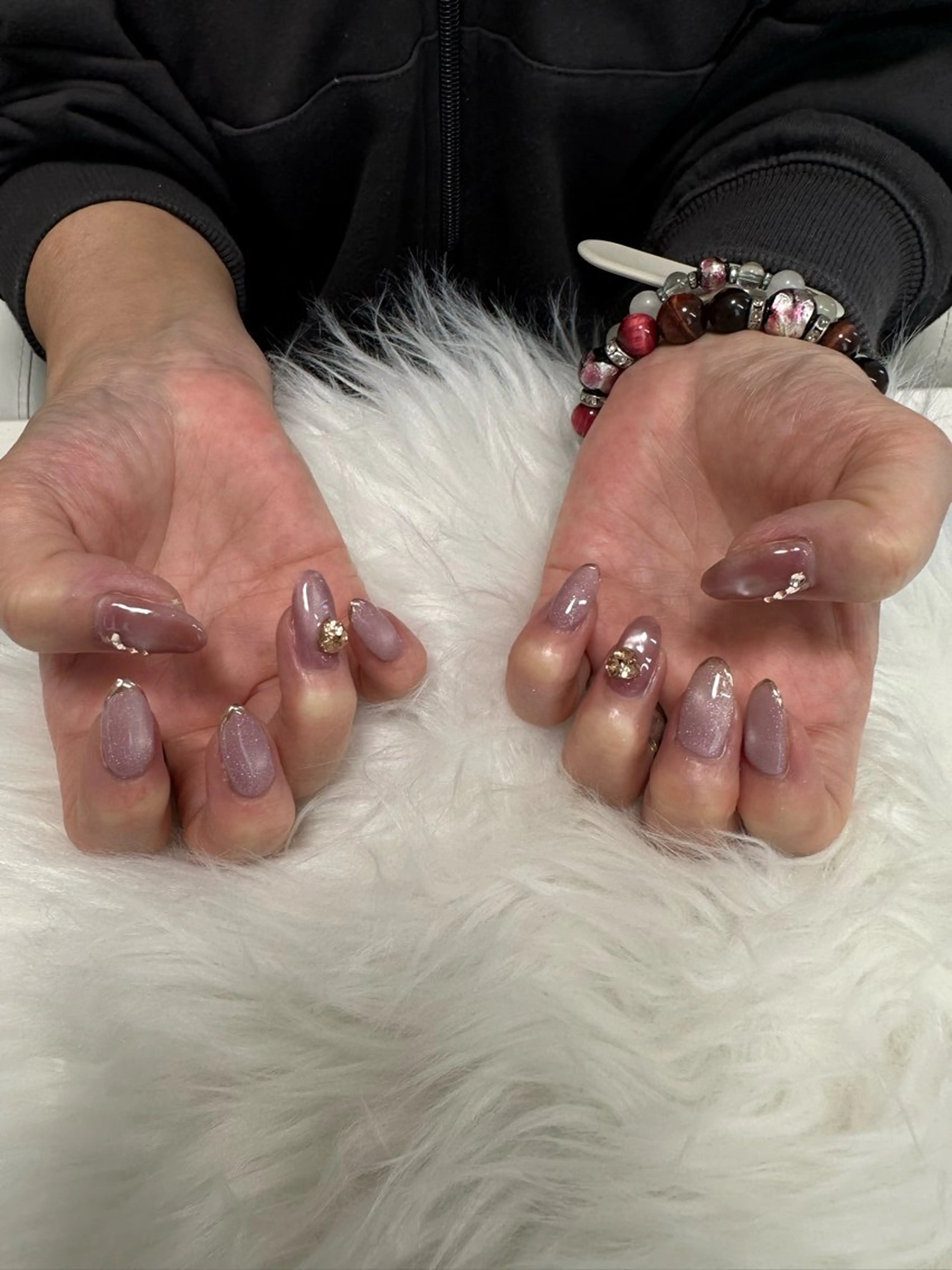 ネイル フレンチネイル ミラーネイル nailsalon oluoluのネイルデザイン