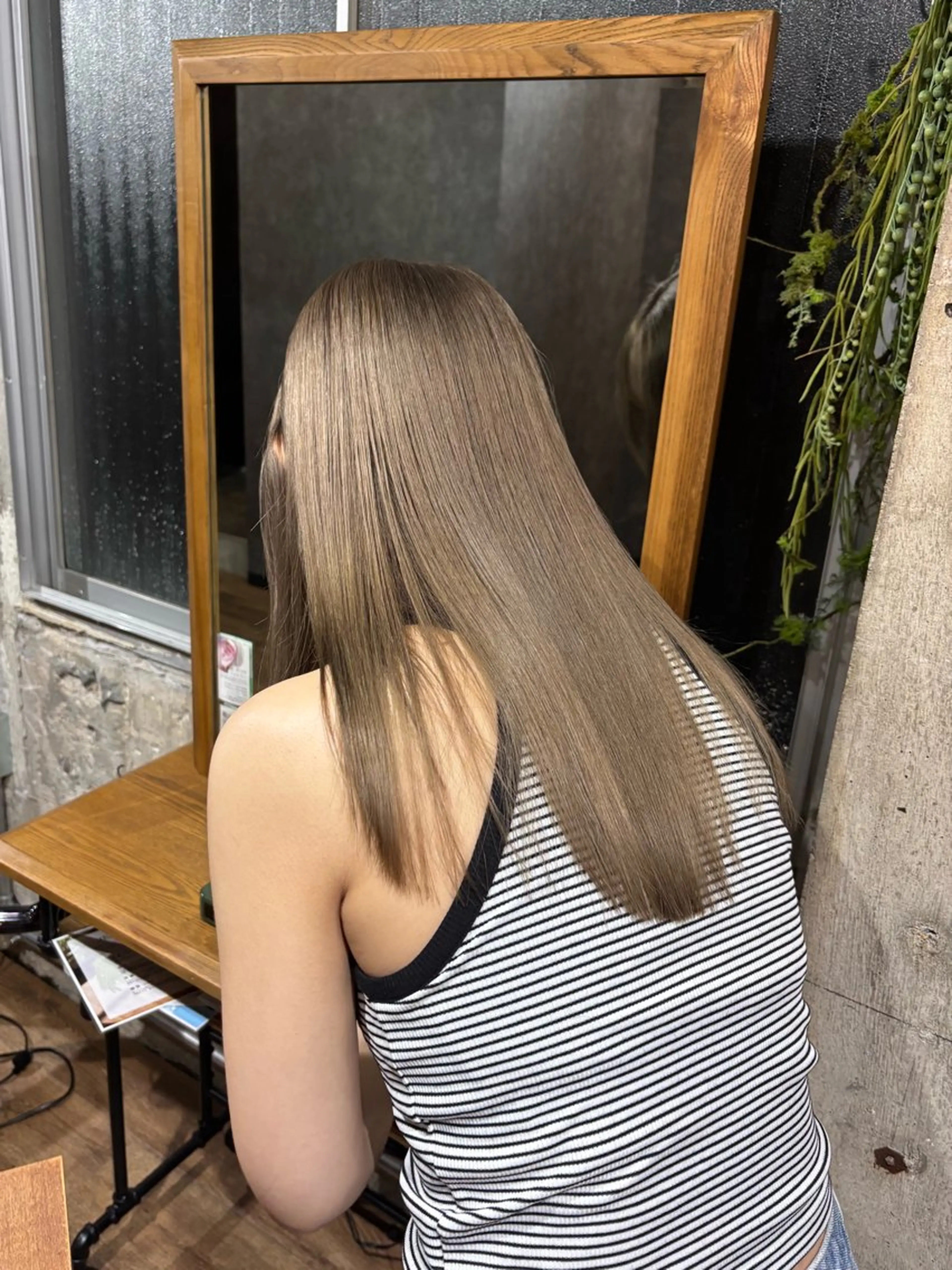 セミロング カラー ベージュカラー カット ヘアカラー トリートメント 透明感カラー/パーマ /烏丸御池/寿々乃のヘアスタイル