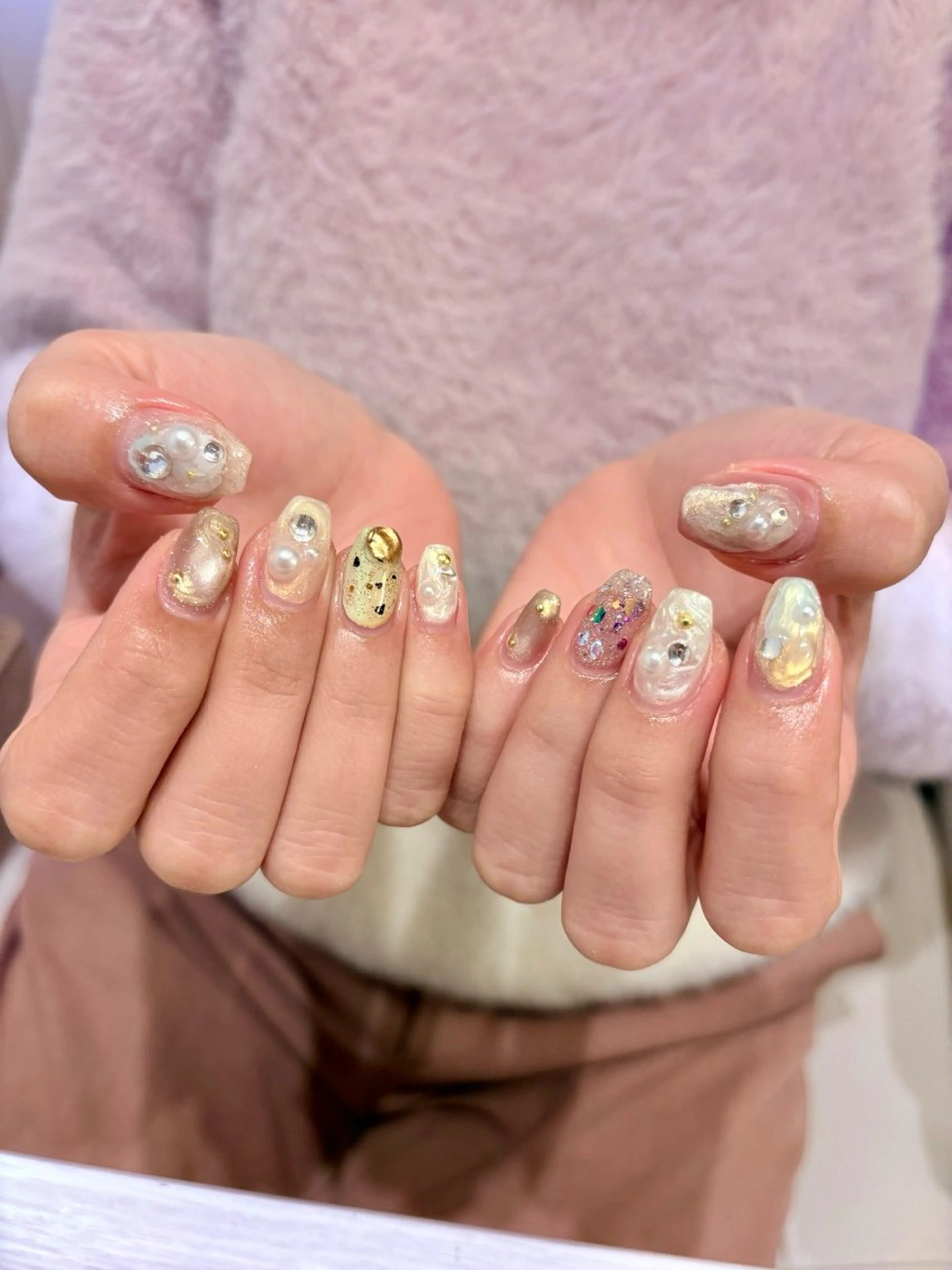 ネイル 韓国ネイル マグネットネイル ニュアンスネイル オフィスネイル ワンホンネイル ハンドネイル amuse ニュアンス/個性派のネイルデザイン