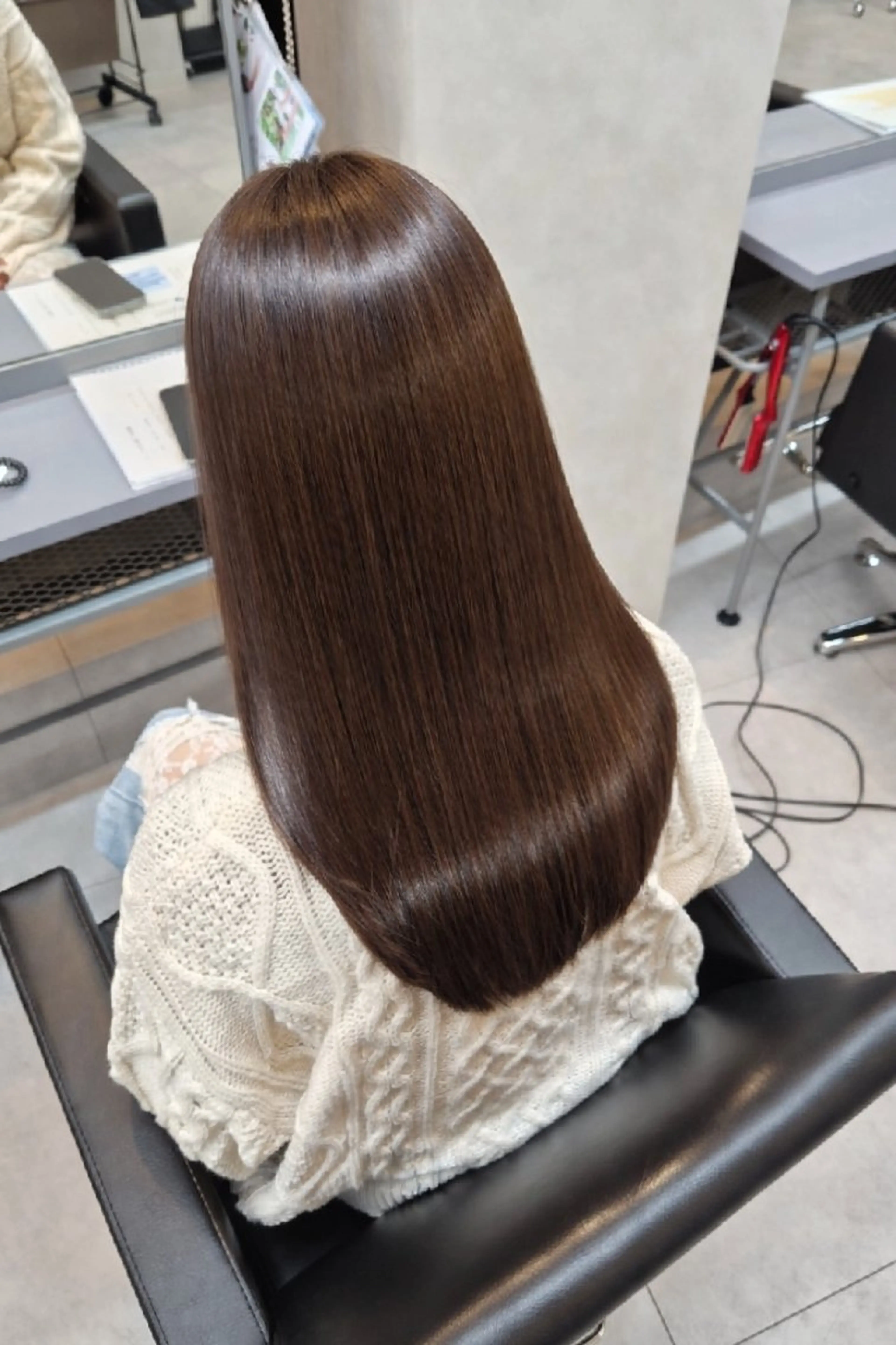 セミロング 縮毛矯正 トリートメント 寺西紗友望/髪質改善 /ストレート/ボブのヘアスタイル