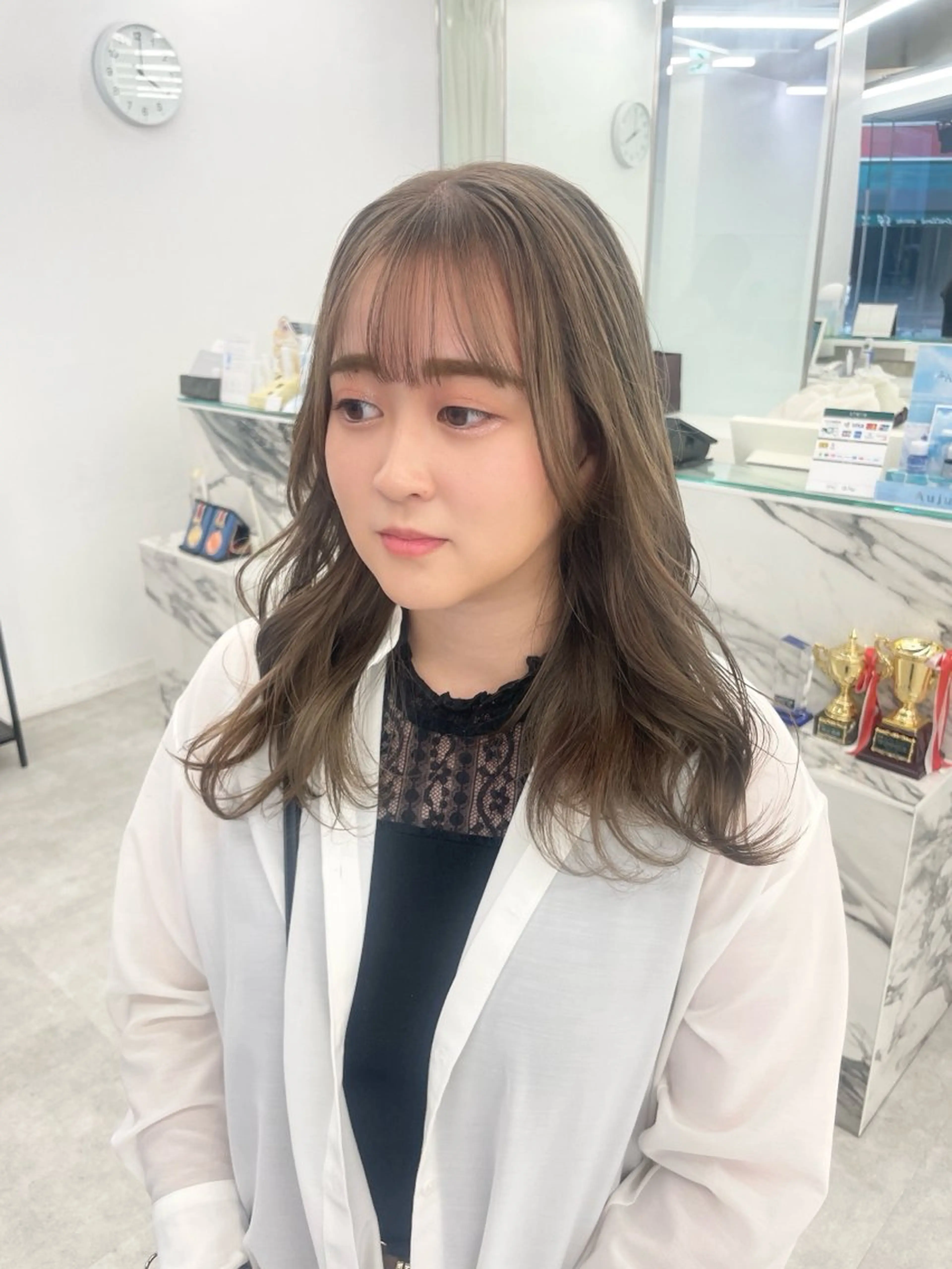 ロング カラー ヘアアレンジ ヘアカラー トリートメント 【Sweep】おじま のぞみのヘアスタイル