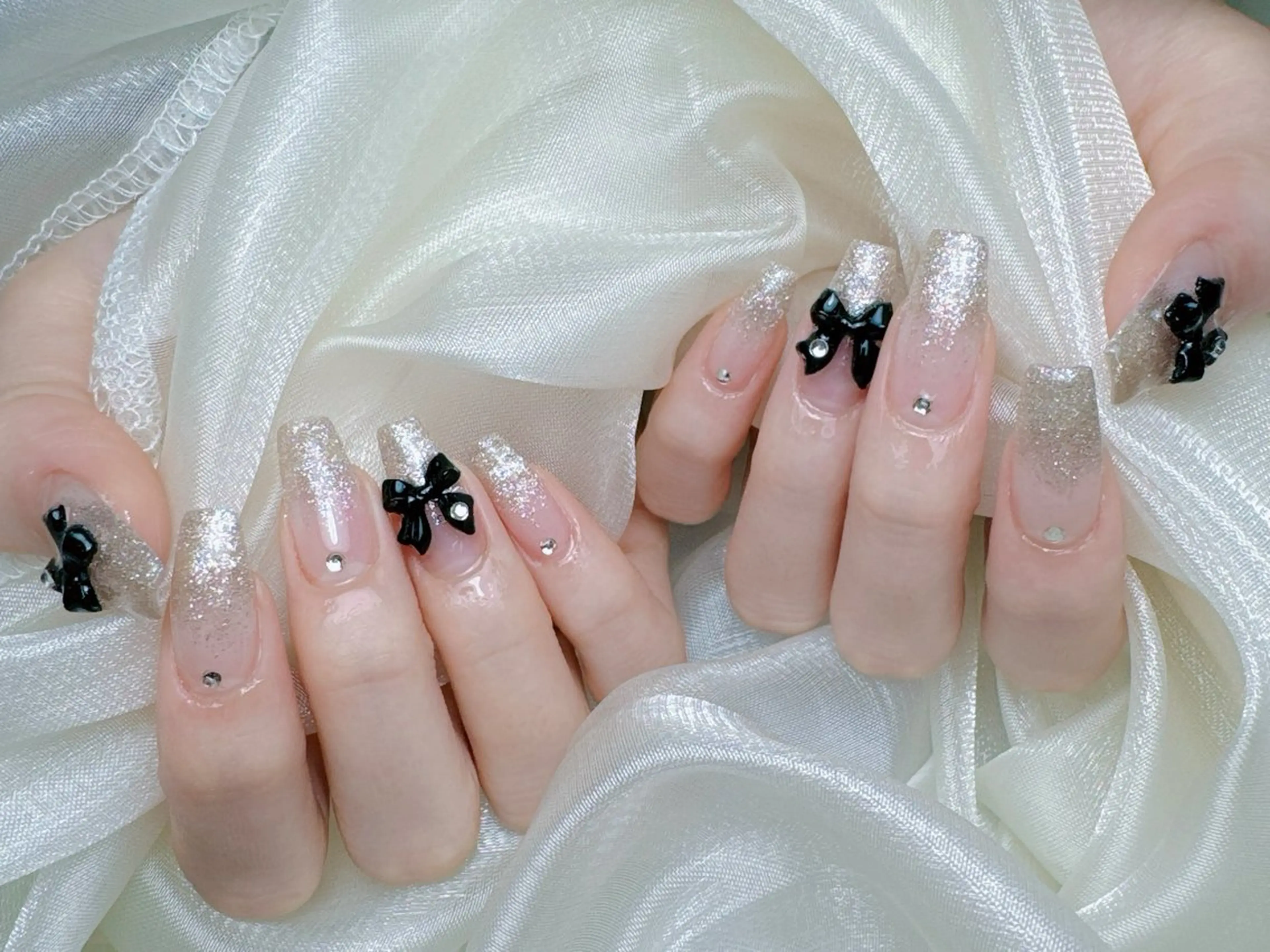 ネイル 長さ出し フレンチネイル ジェルネイル ガラスフレンチ 韓国ネイル HD Studioのネイルデザイン