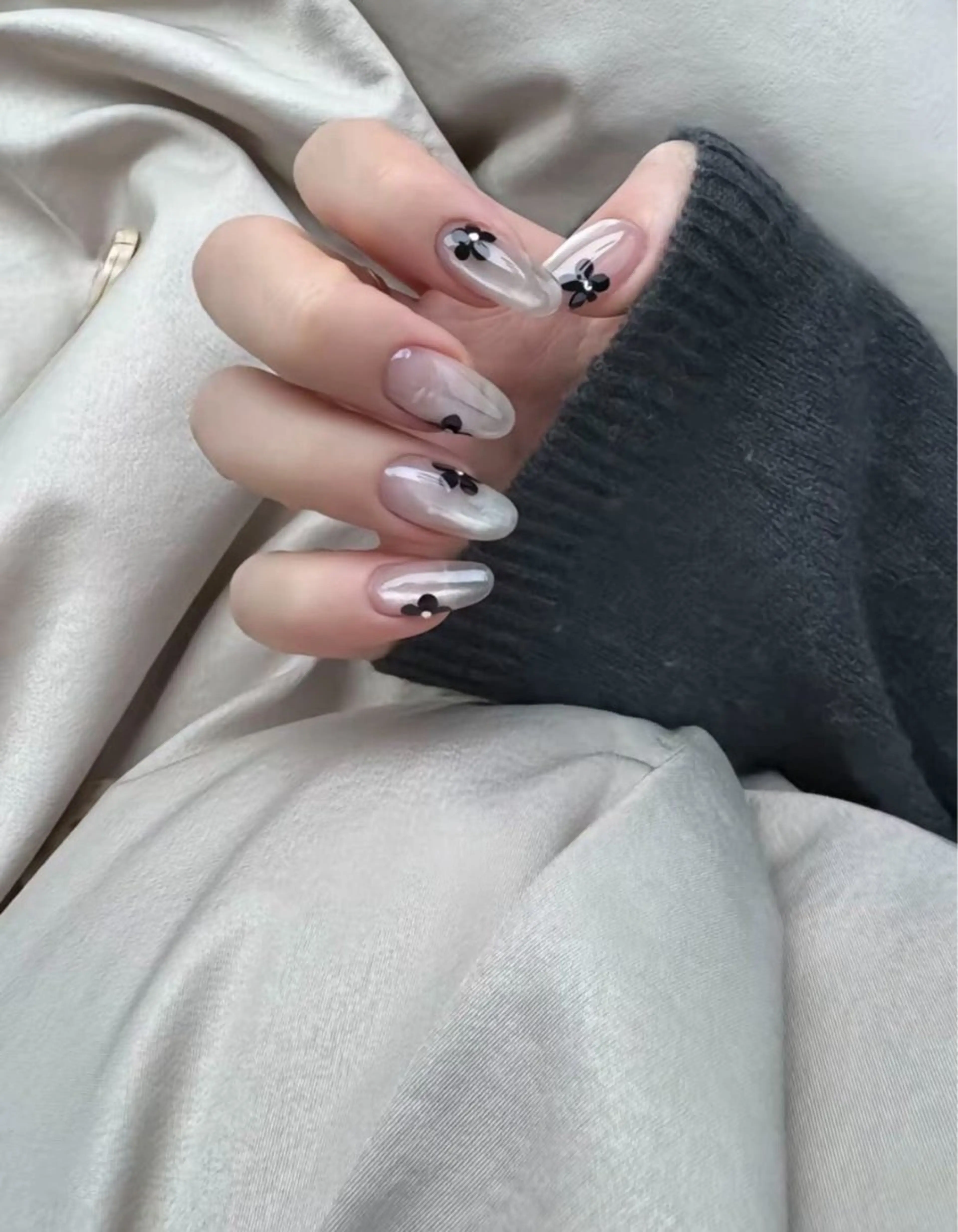 ネイル アートネイル オーロラネイル ブルー チークネイル フットネイル ハンドネイル NAILS168 新大久保店のネイルデザイン